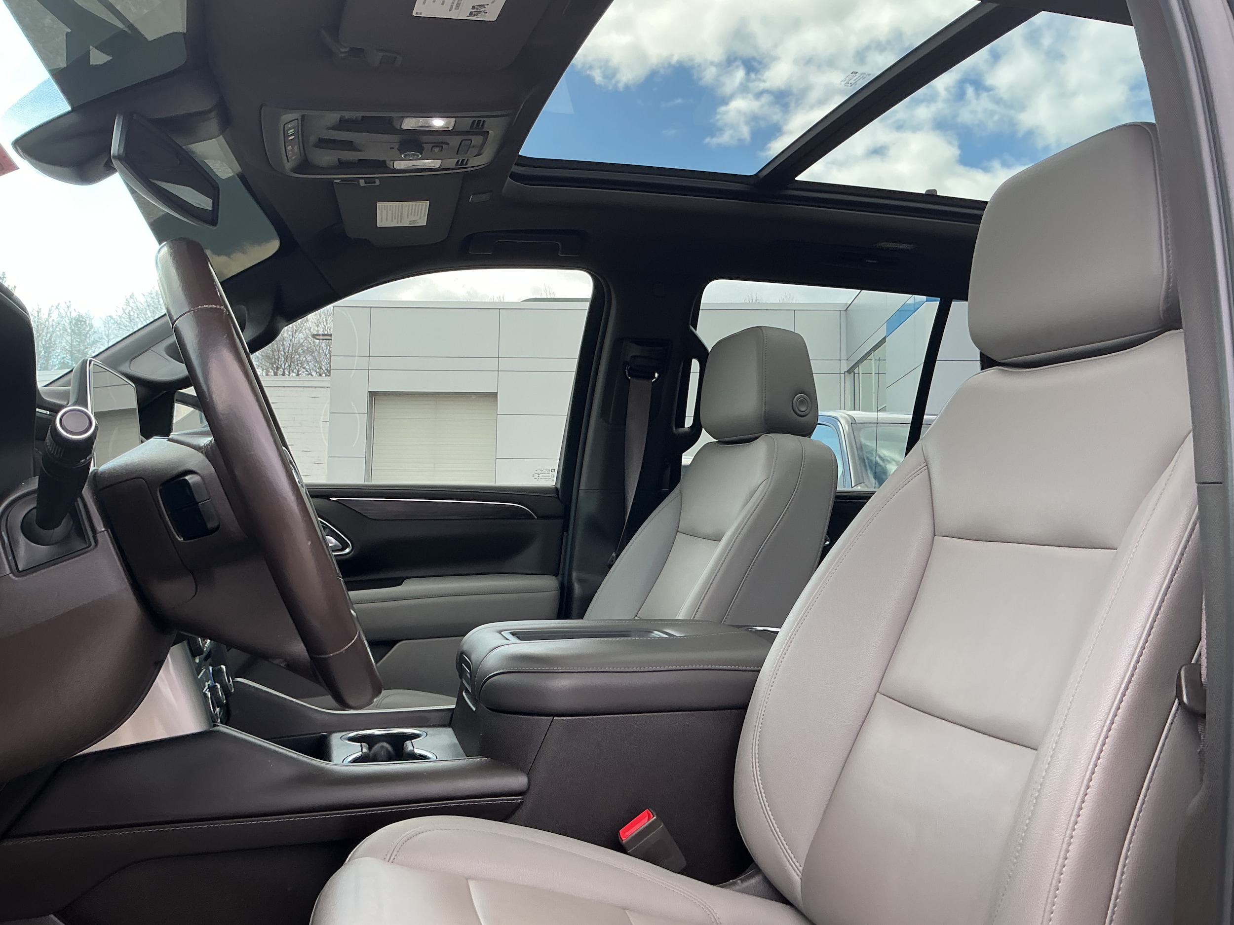 2022 Chevrolet Tahoe Z71 - Photo 6