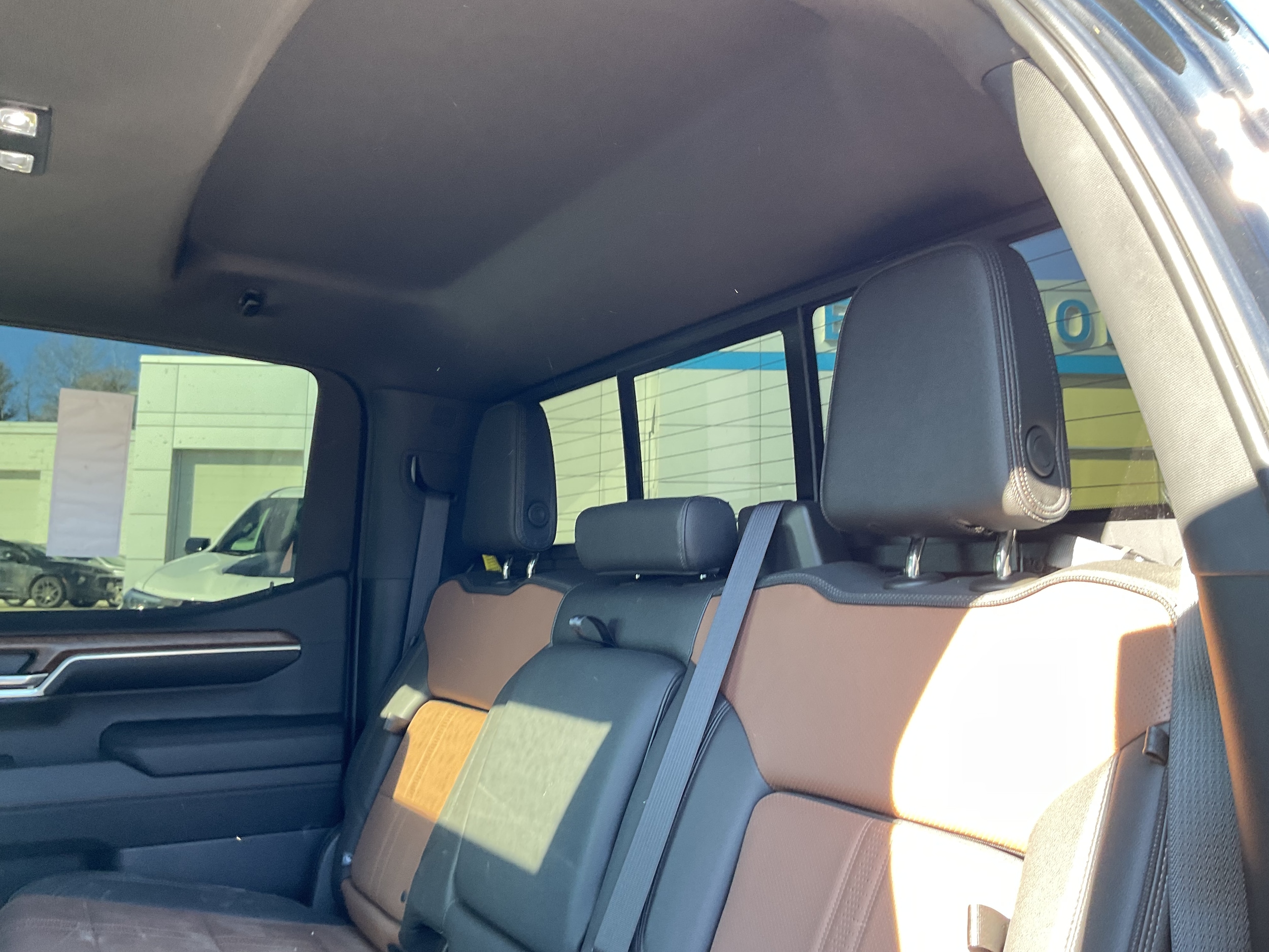 2023 Chevrolet Silverado 1500 High Country - Photo 14