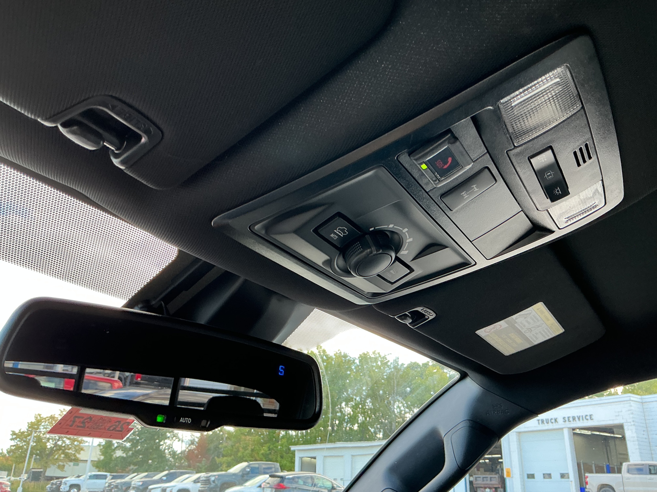 2021 Toyota Tacoma TRD Off Road - Photo 12