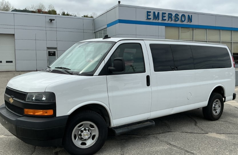 2023 Chevrolet Express 3500 LS Extended's photo