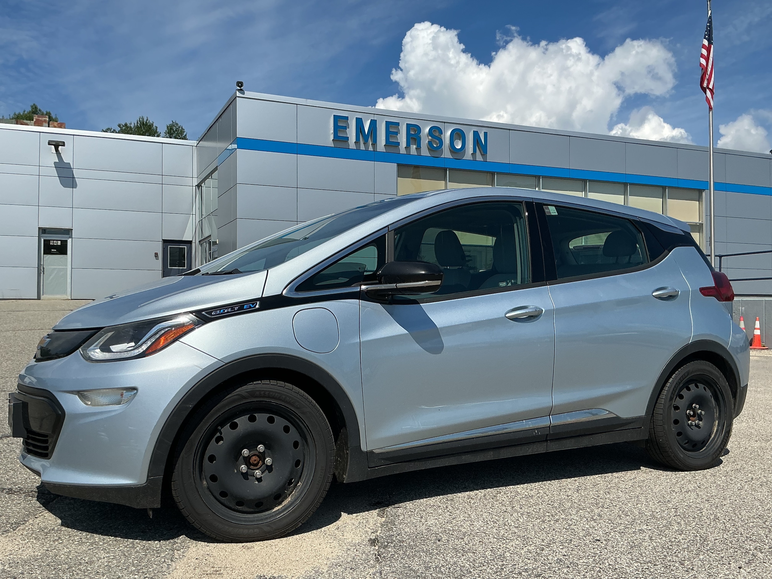 2017 Chevrolet Bolt EV LT Auto's photo