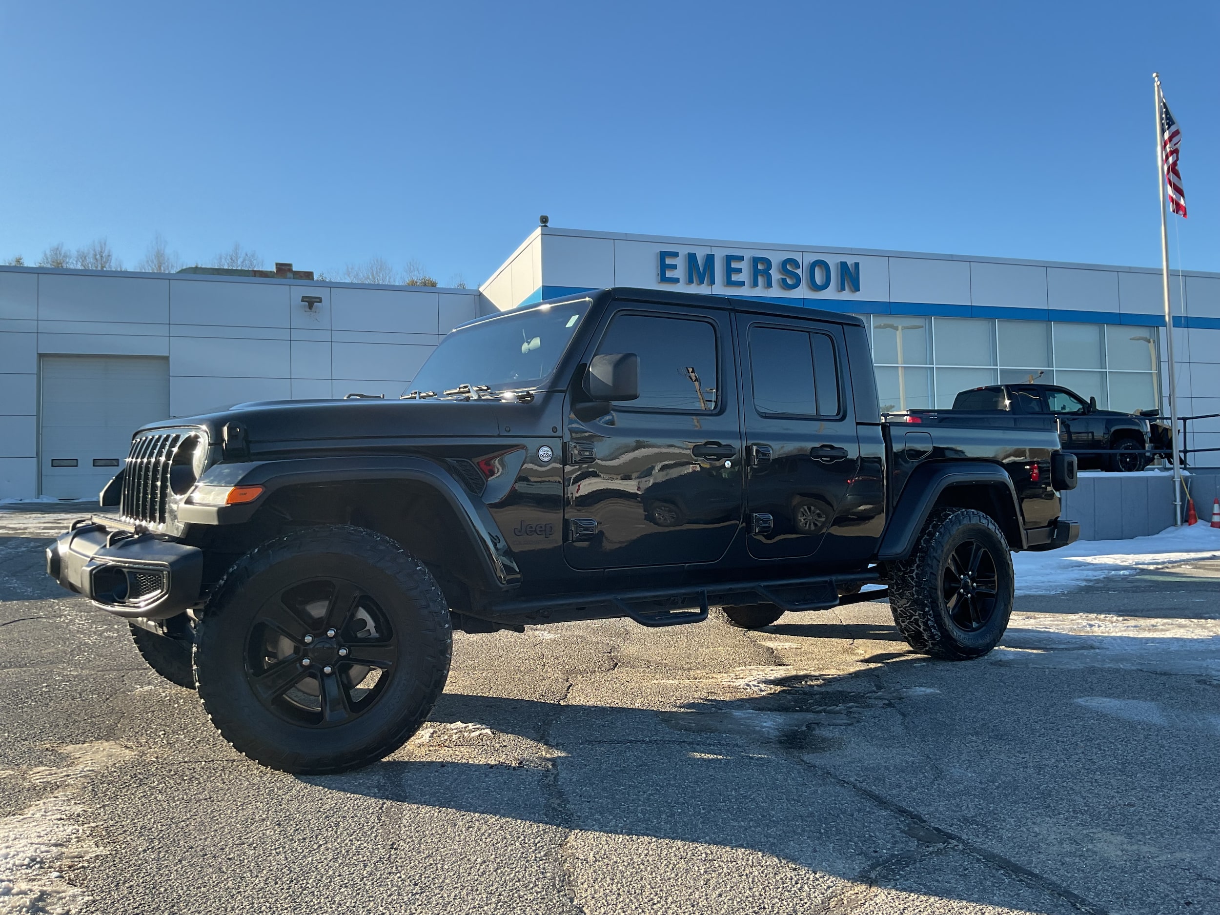2021 Jeep Gladiator Sport S's photo
