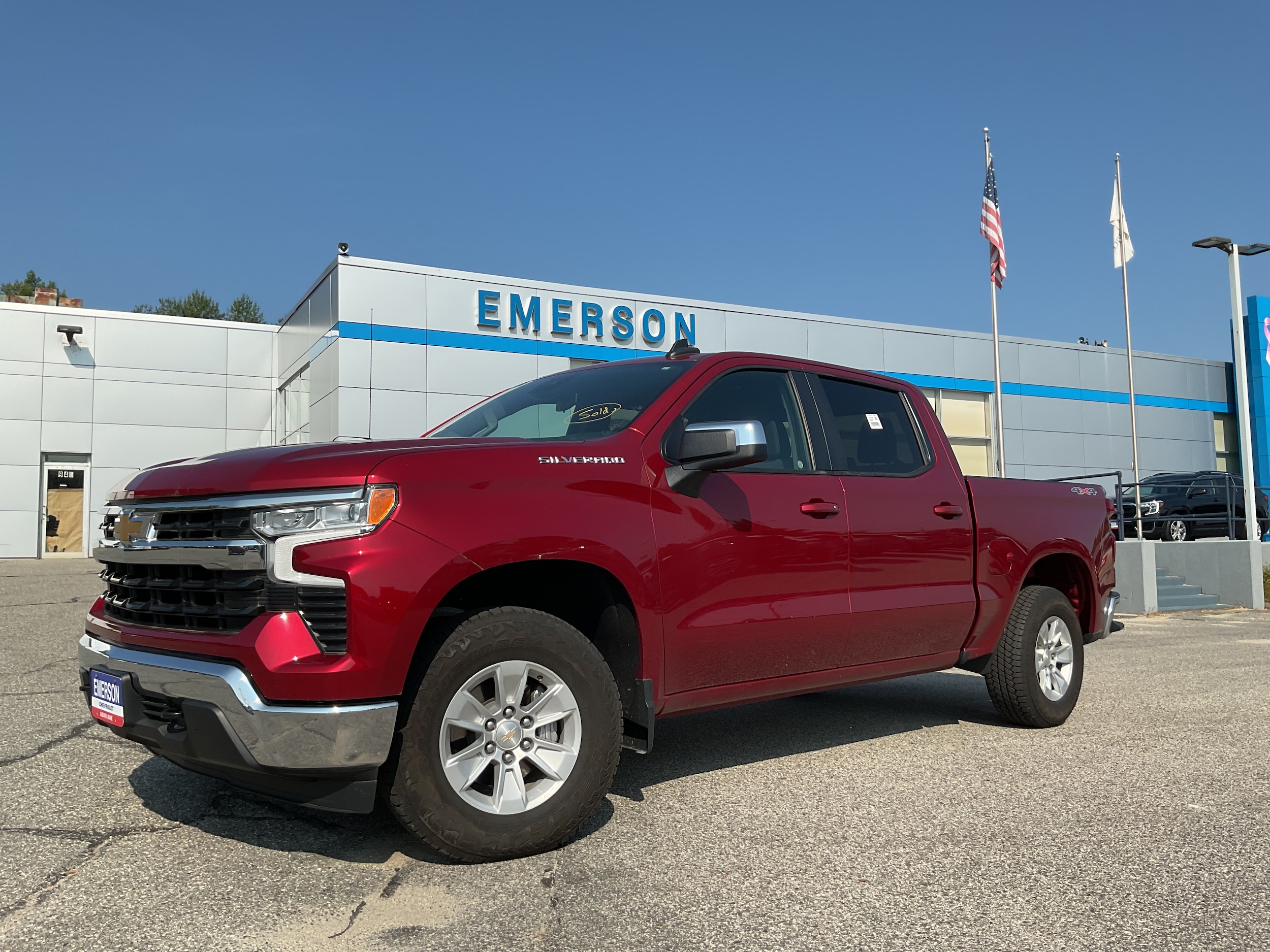 2023 Chevrolet Silverado 1500 LT's photo