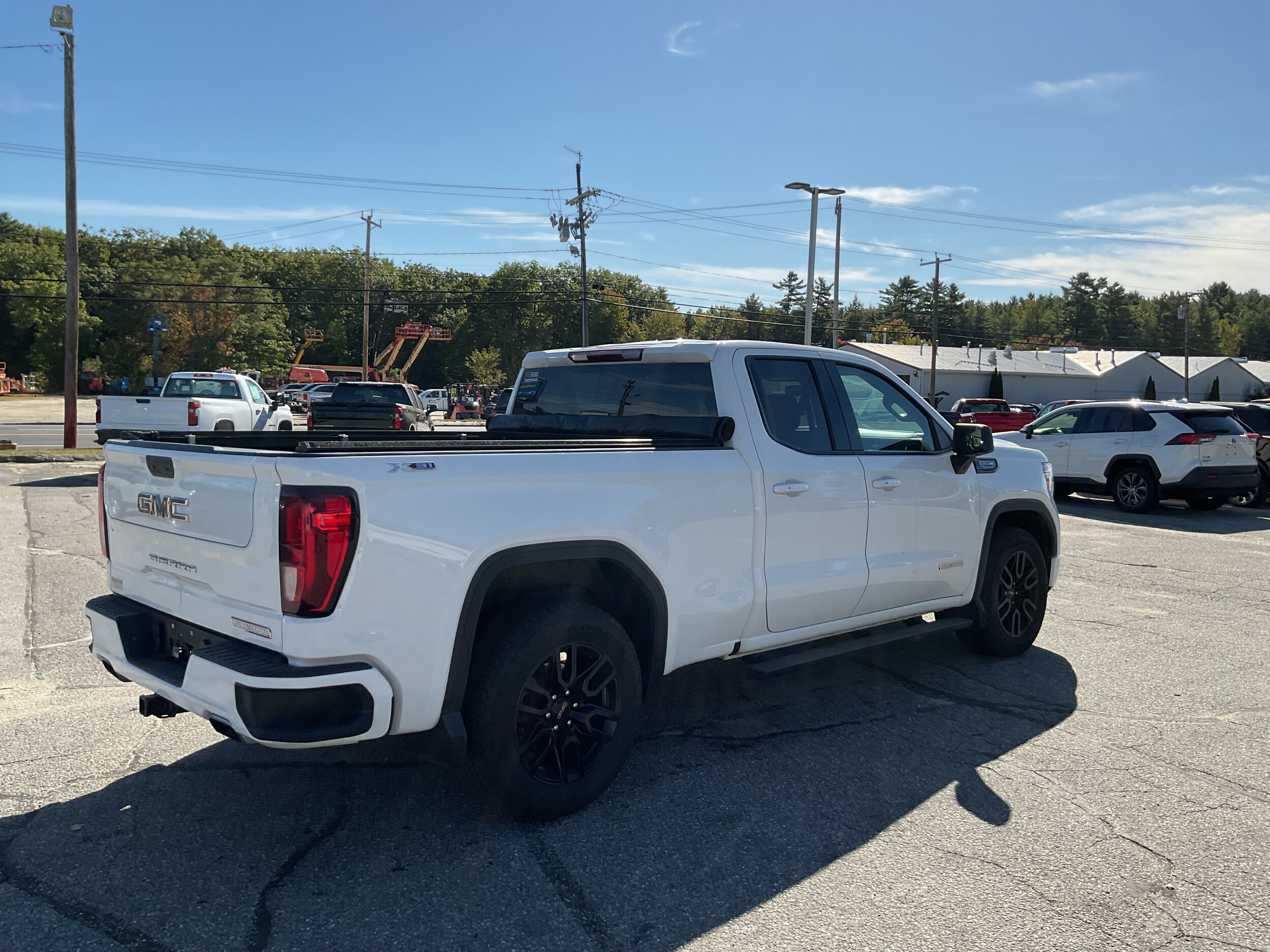 2021 Gmc Sierra 1500 Elevation photo 3