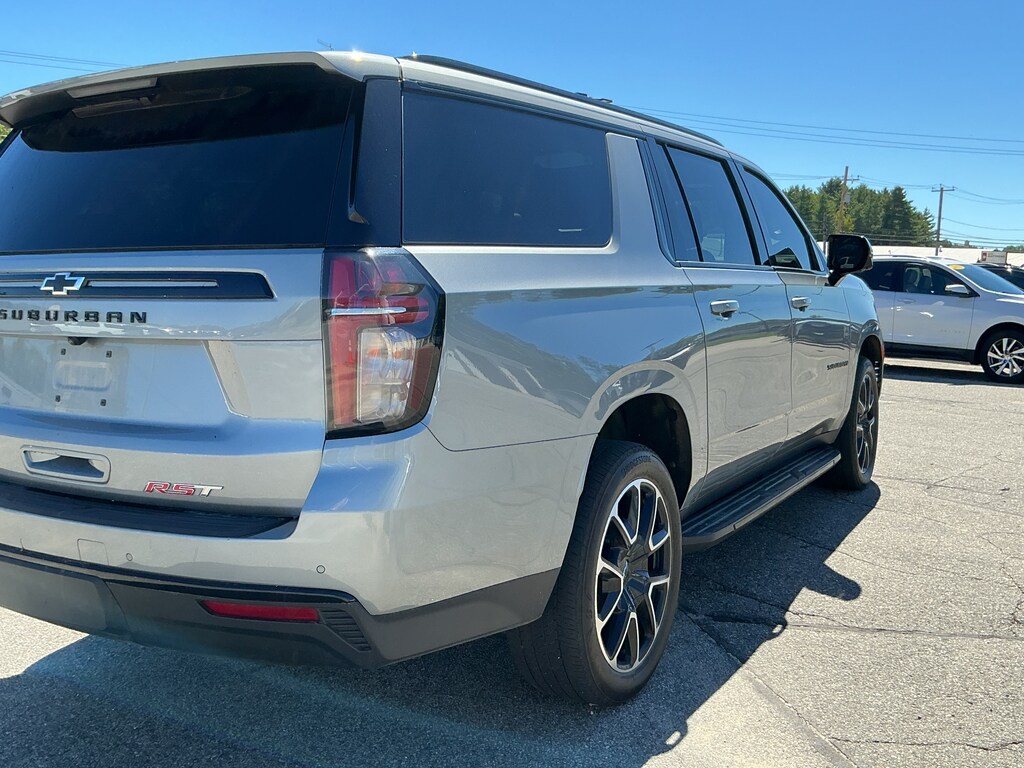 Used 2024 Chevrolet Suburban RST SUV