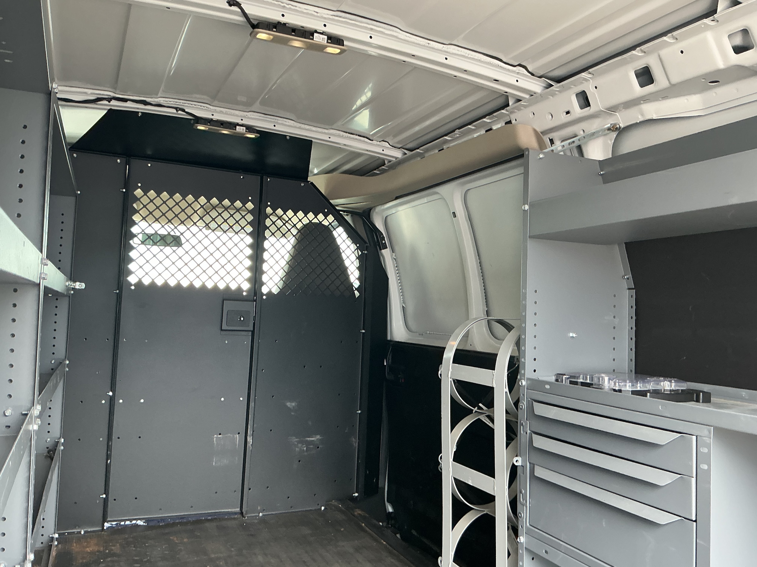 2023 Chevrolet Express Cargo Work Van - Photo 8