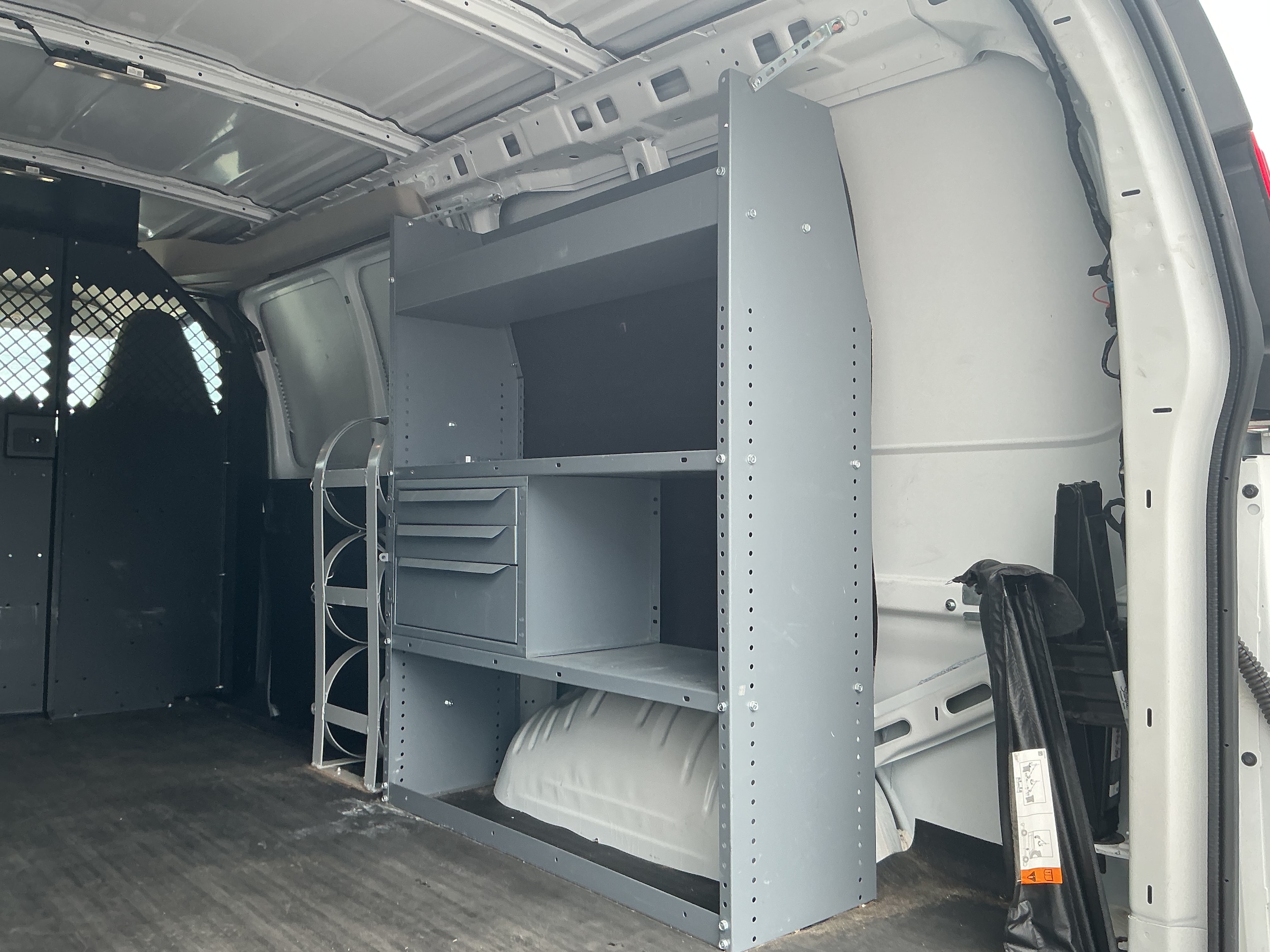 2023 Chevrolet Express Cargo Work Van - Photo 7