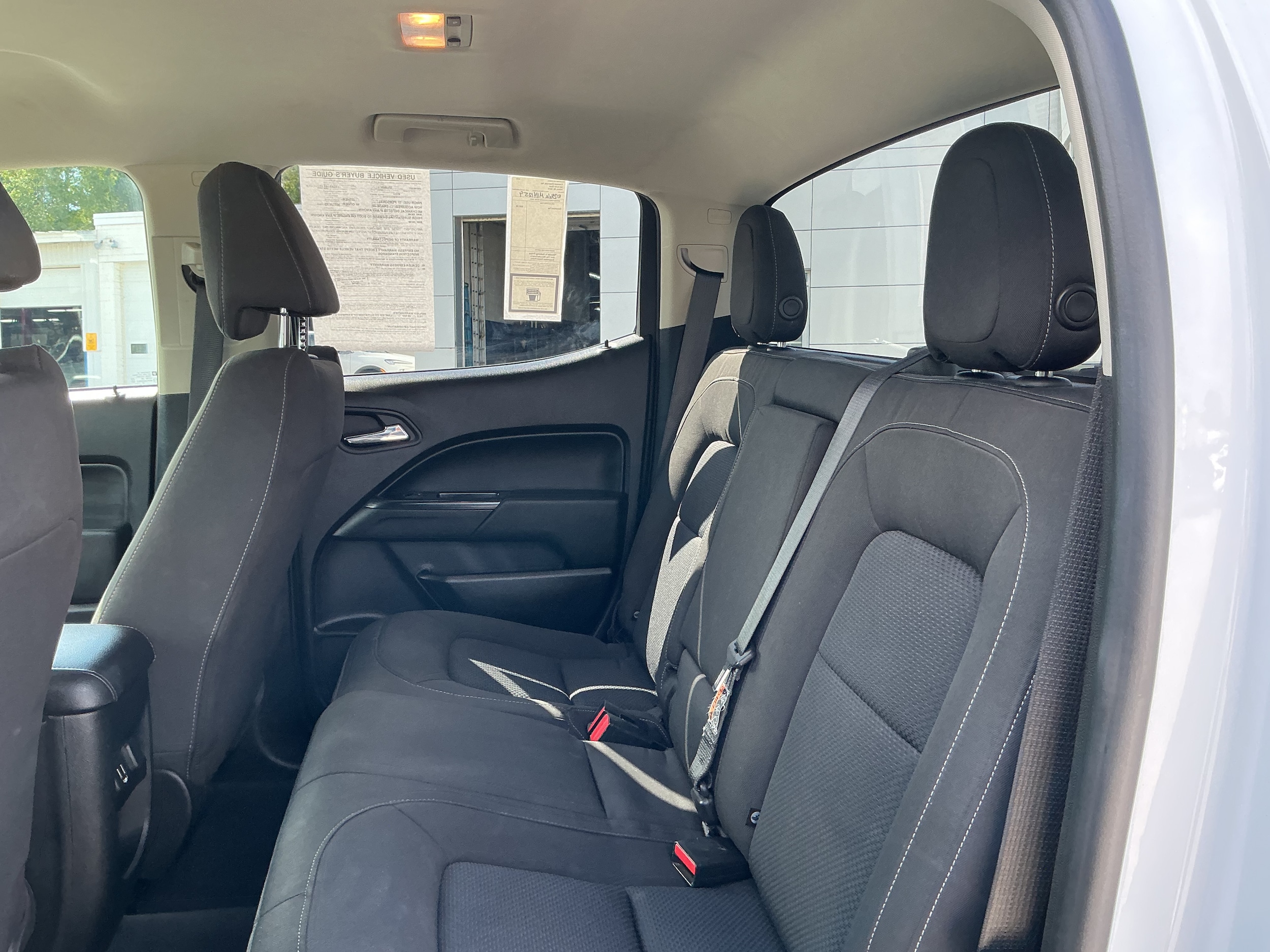 2021 Chevrolet Colorado LT - Photo 10