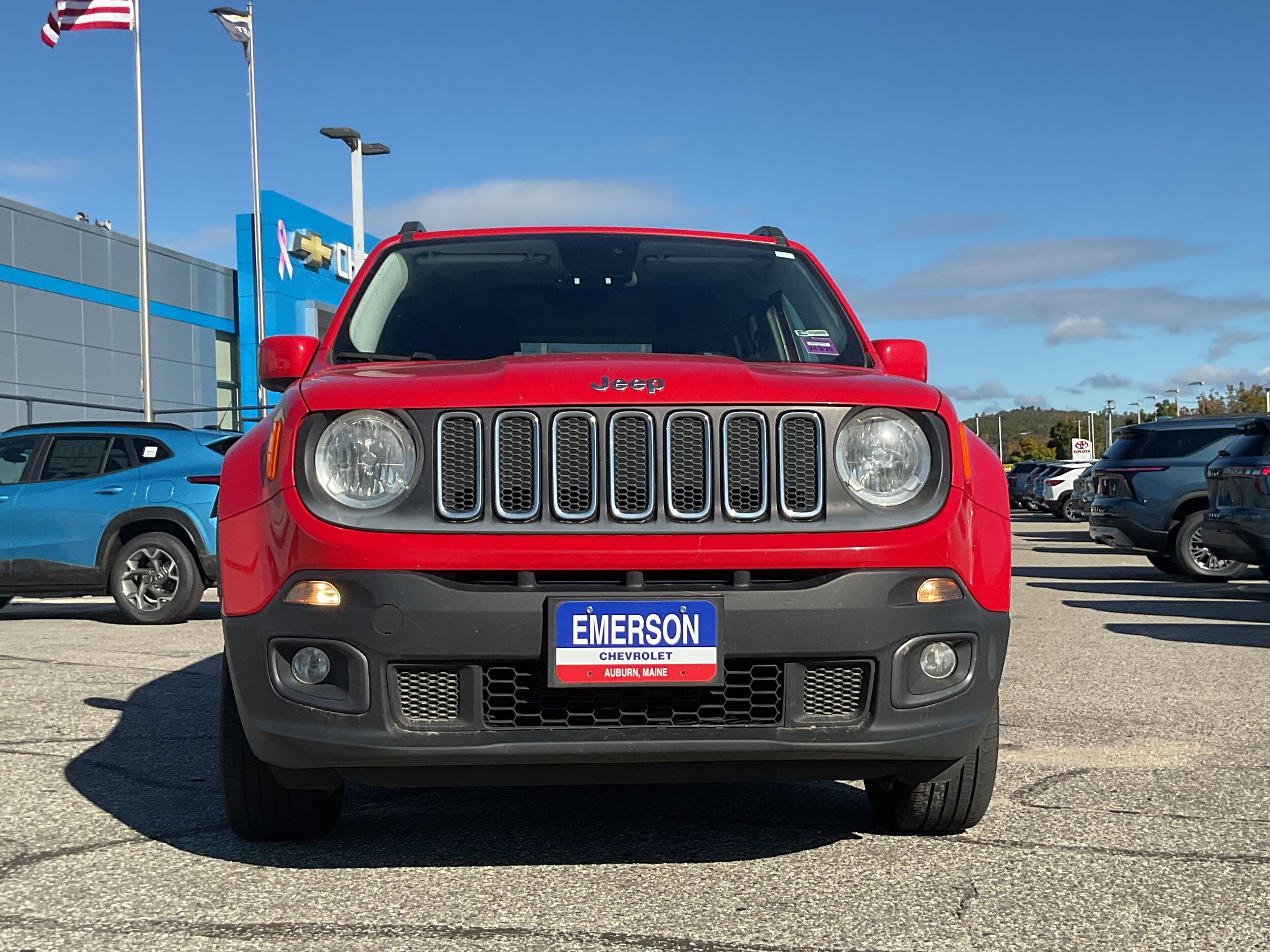2015 Jeep Renegade Latitude North Edition photo 2