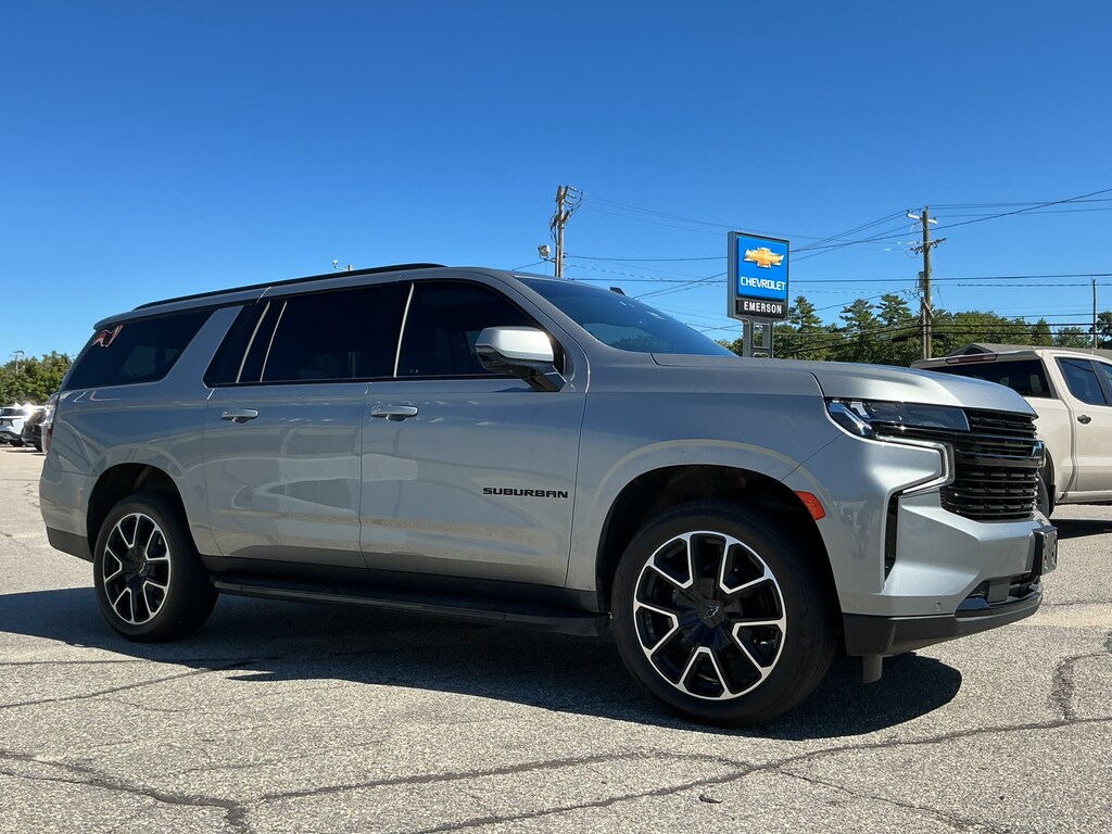 Used 2024 Chevrolet Suburban RST SUV