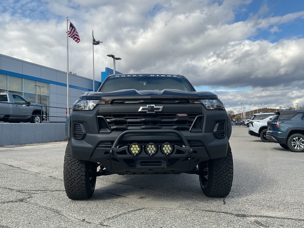 New 2025 Chevrolet Colorado Trail Boss Truck