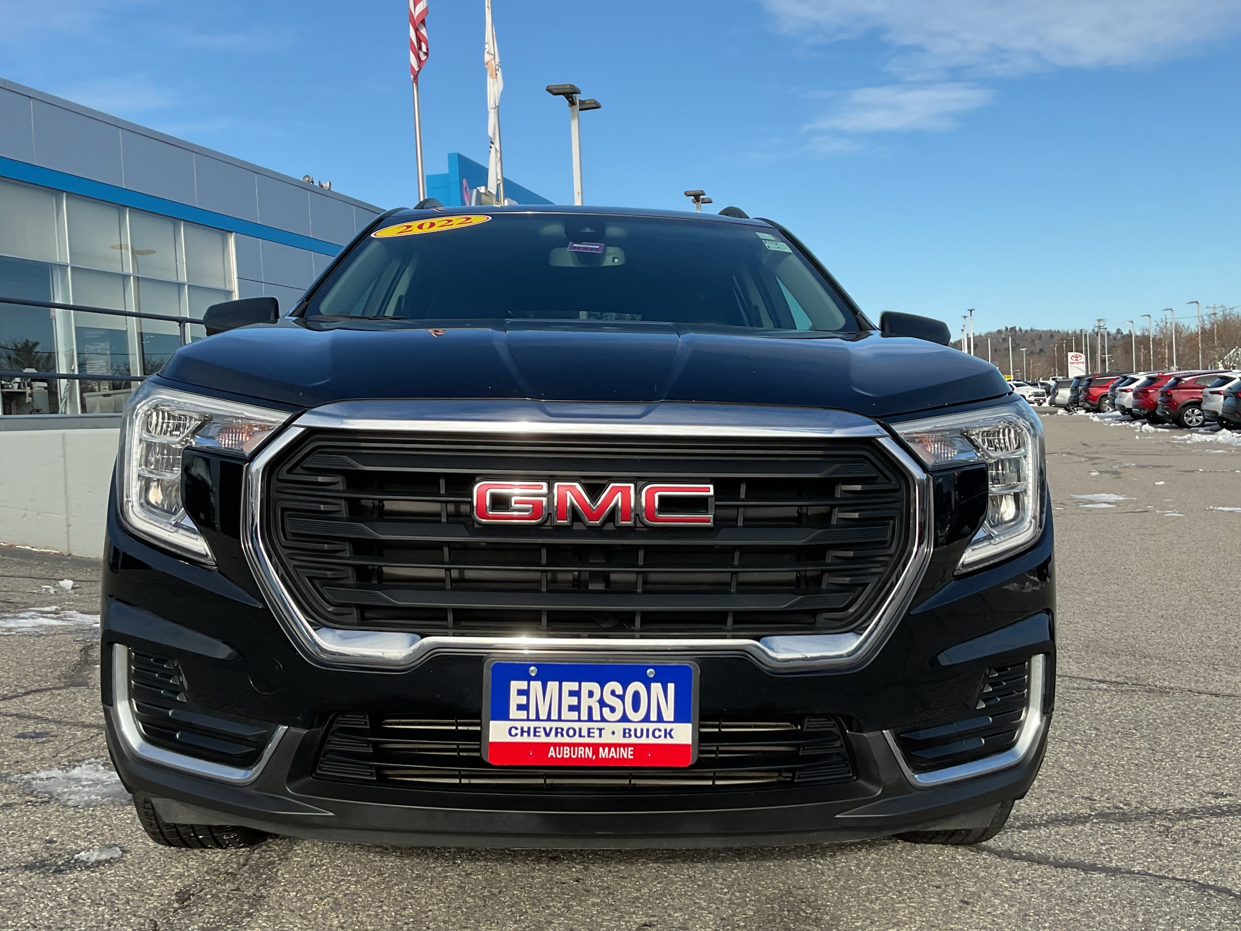 Used 2022 GMC Terrain SLE with VIN 3GKALTEV2NL192022 for sale in Auburn, ME