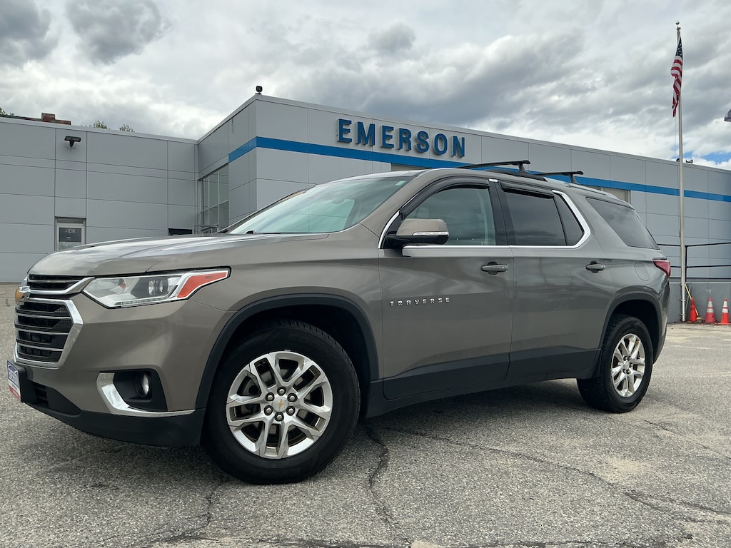 Used 2018 Chevrolet Traverse LT Cloth SUV