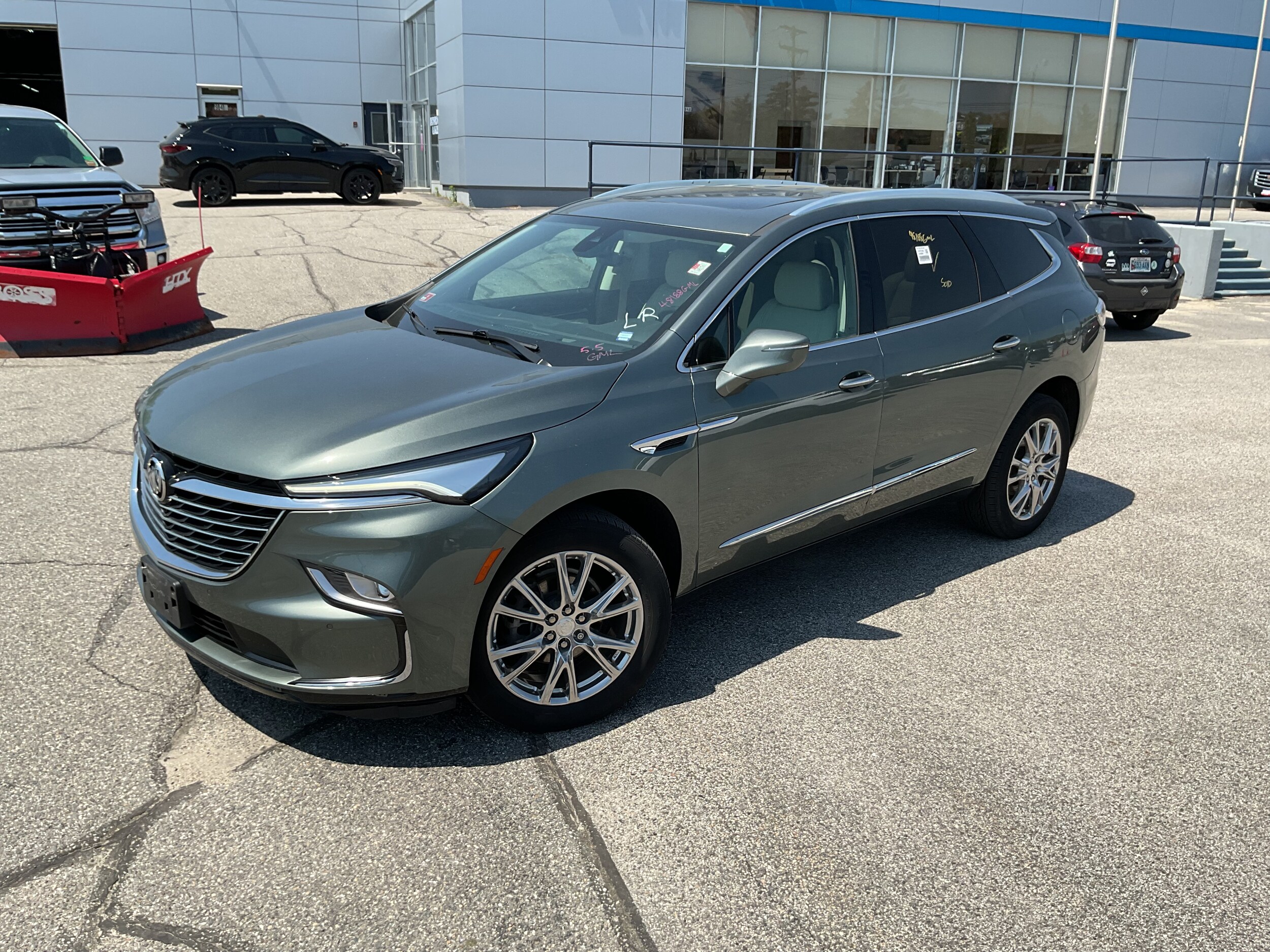 2022 Buick Enclave Essence photo 4