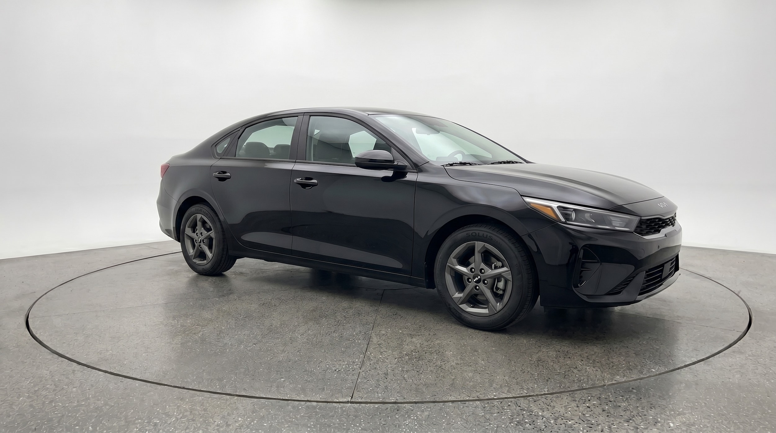 Thumbnail: 2026 Kia K4 - 1