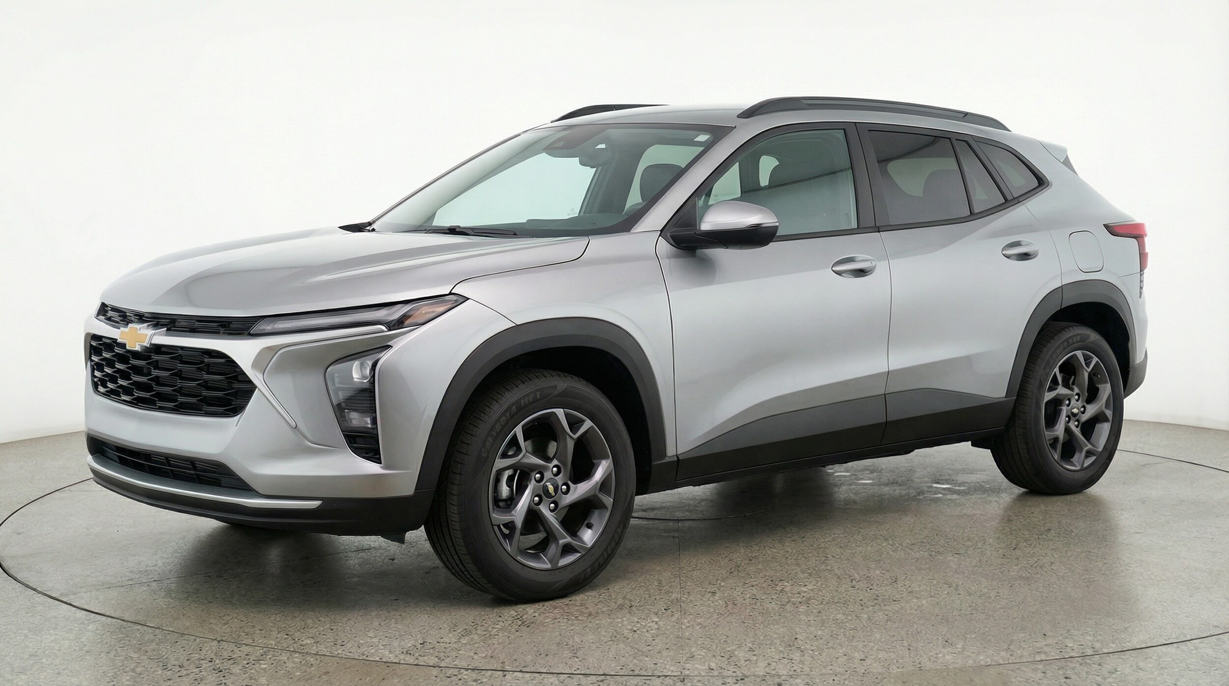 Thumbnail: 2025 Chevrolet Trax - 3