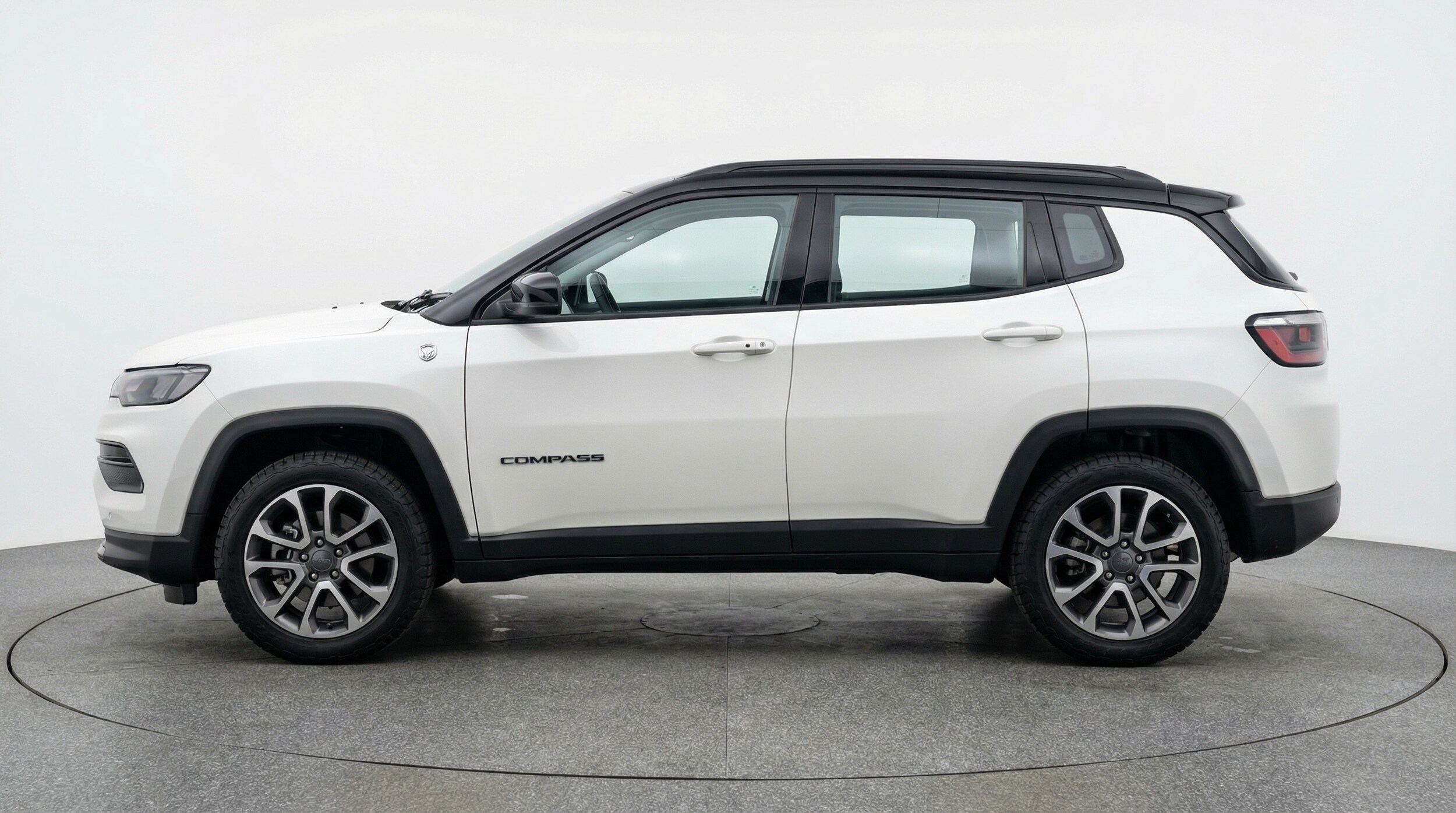 Thumbnail: 2025 Jeep Compass - 4