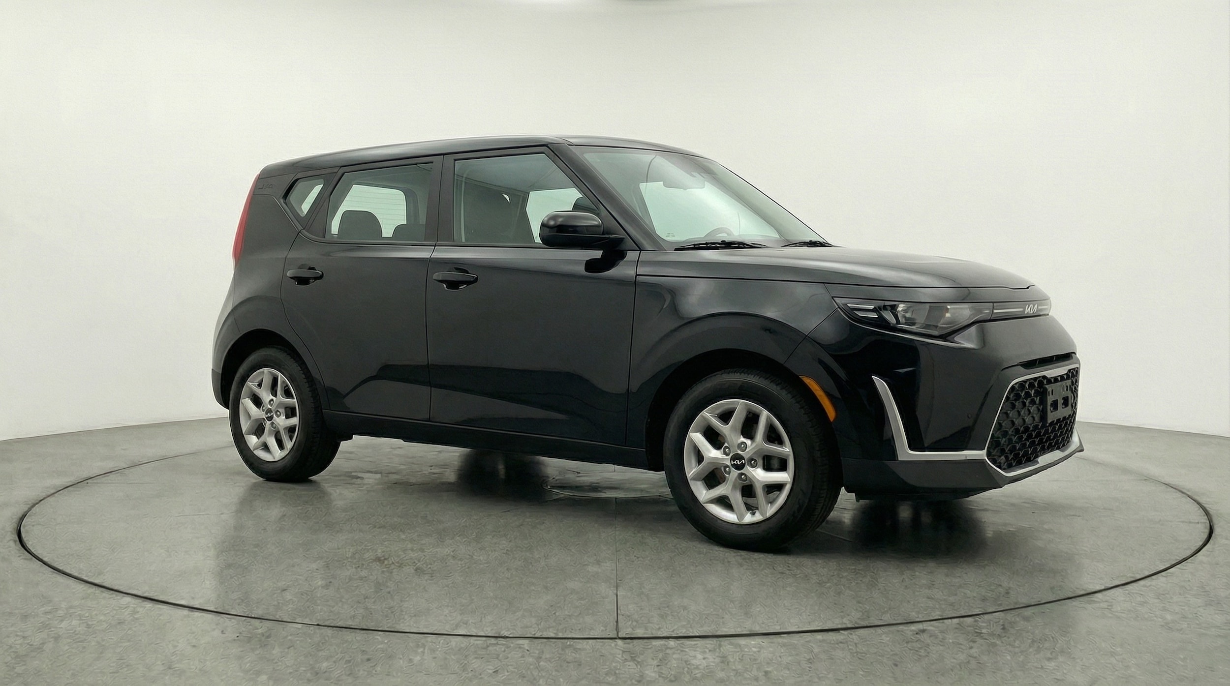 Thumbnail: 2025 Kia Soul - 1