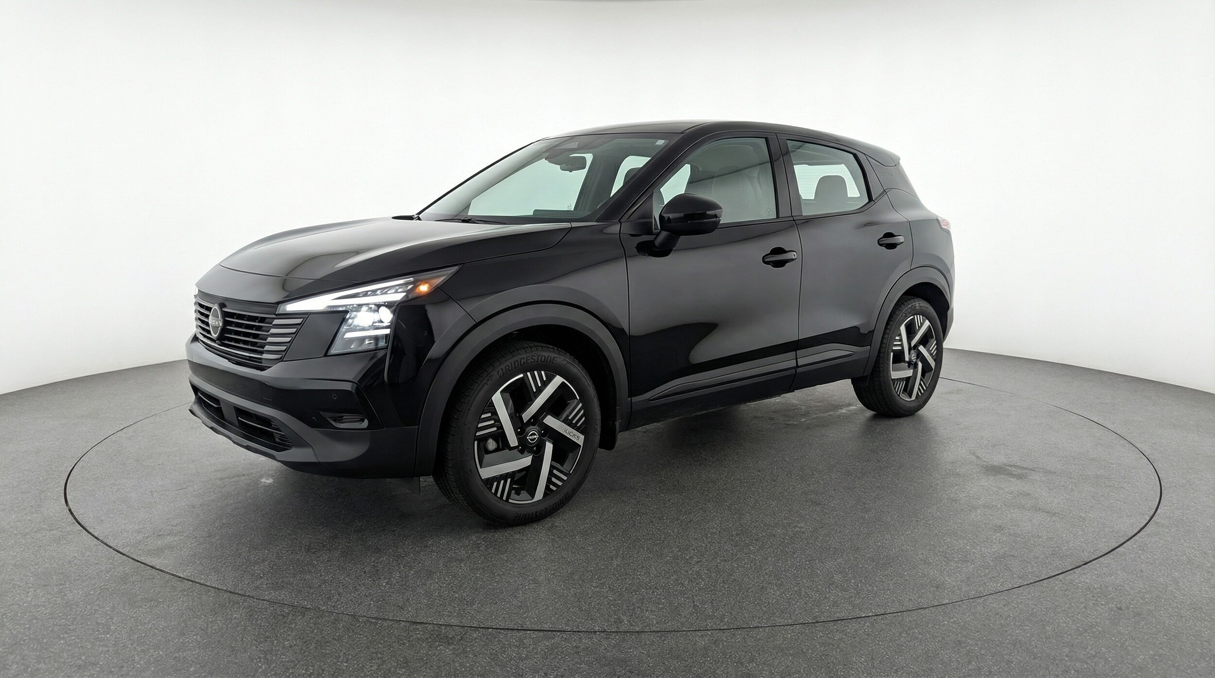 Thumbnail: 2026 Nissan Kicks - 3