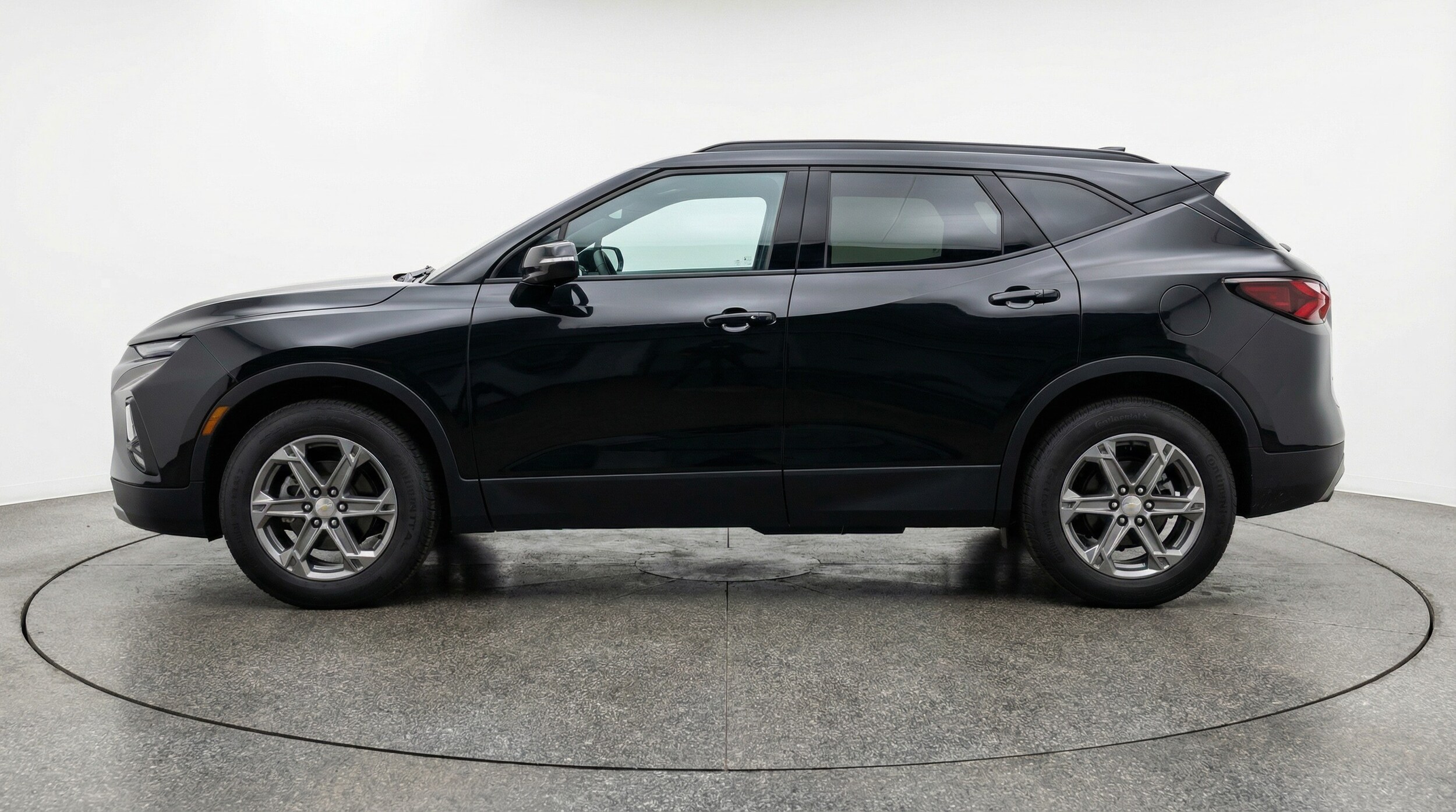 Thumbnail: 2025 Chevrolet Blazer - 4