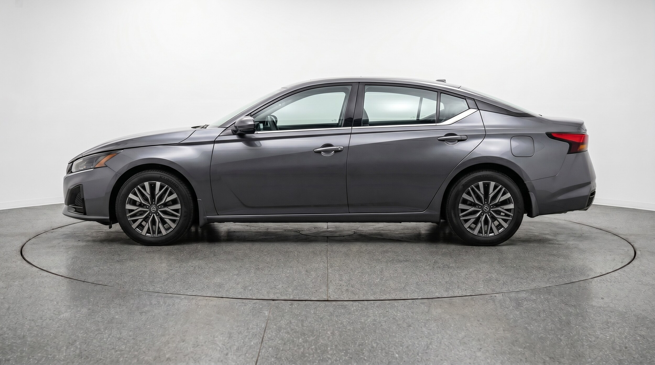 Thumbnail: 2026 Nissan Altima - 4