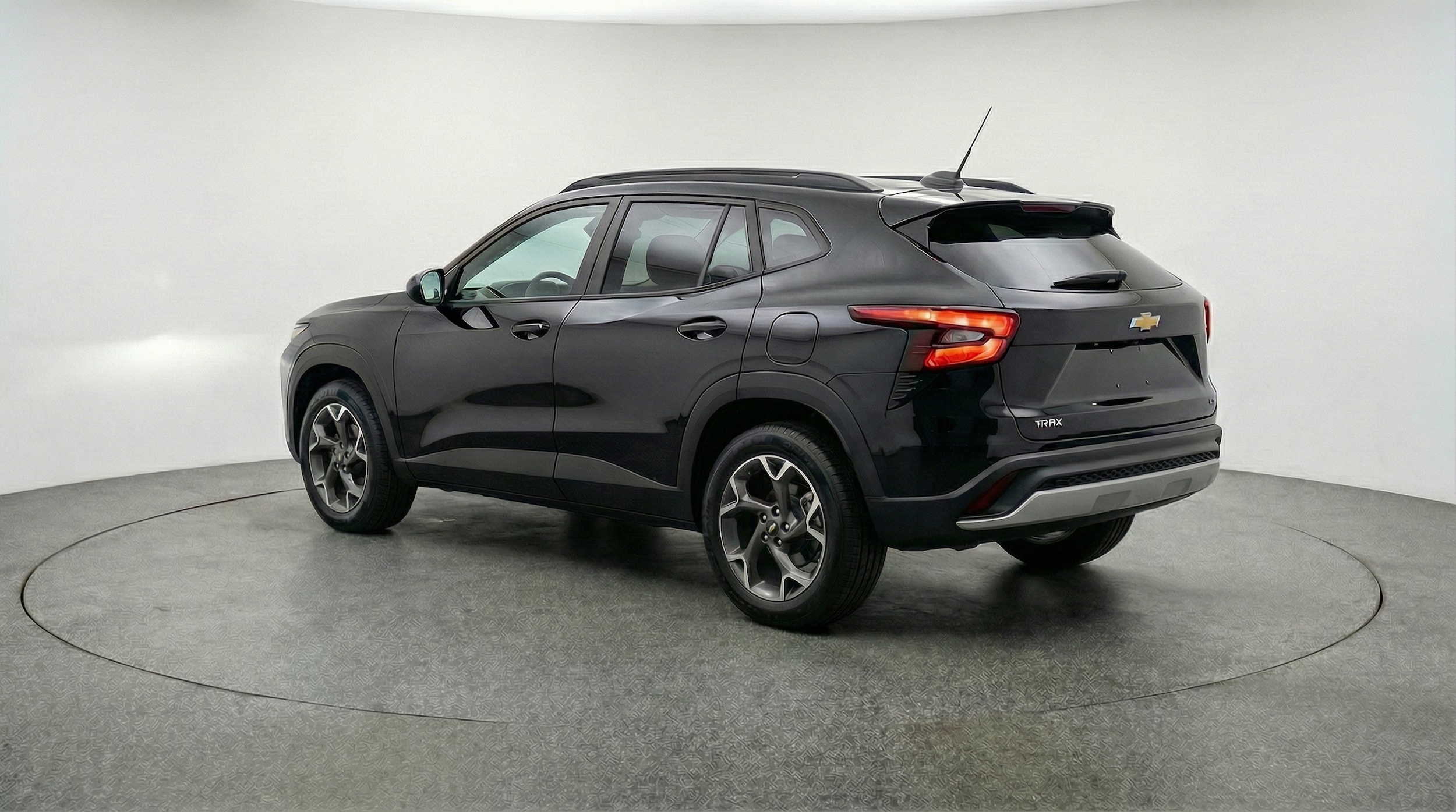 Thumbnail: 2025 Chevrolet Trax - 5