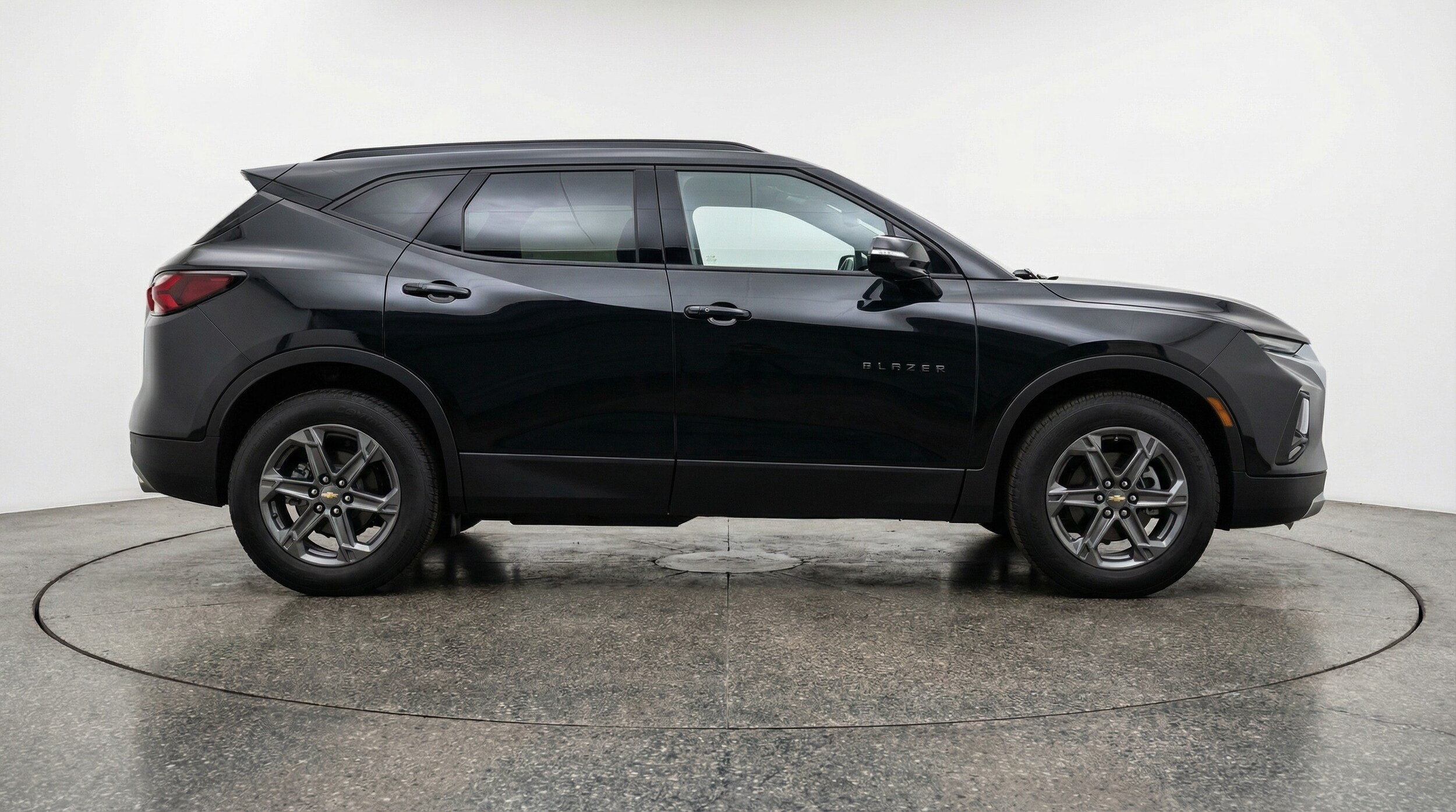 Thumbnail: 2025 Chevrolet Blazer - 8