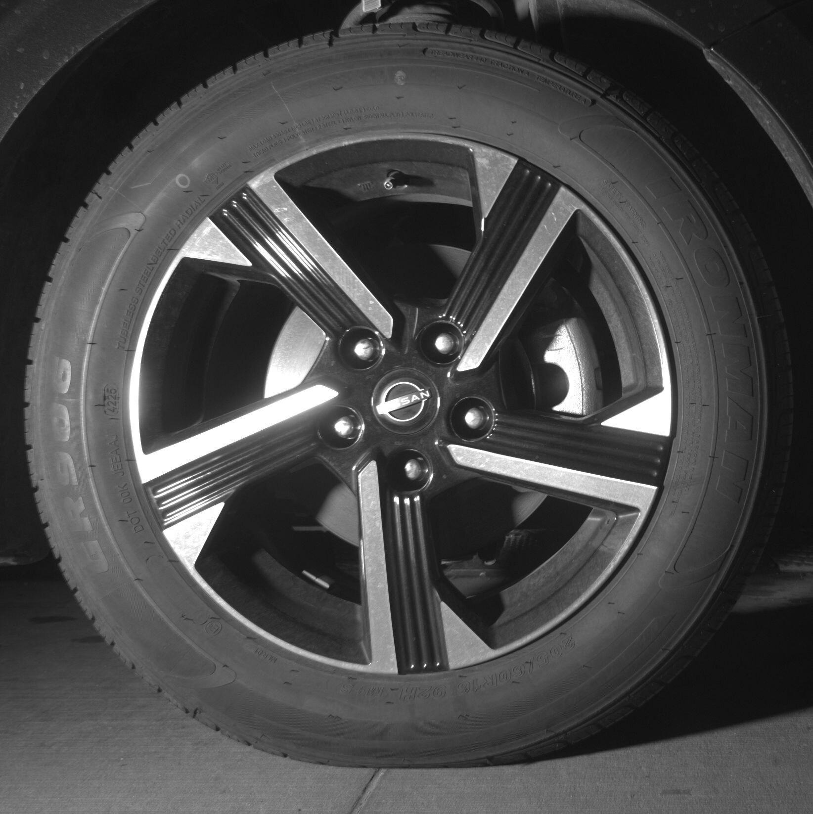 Thumbnail: 2025 Nissan Sentra - 10