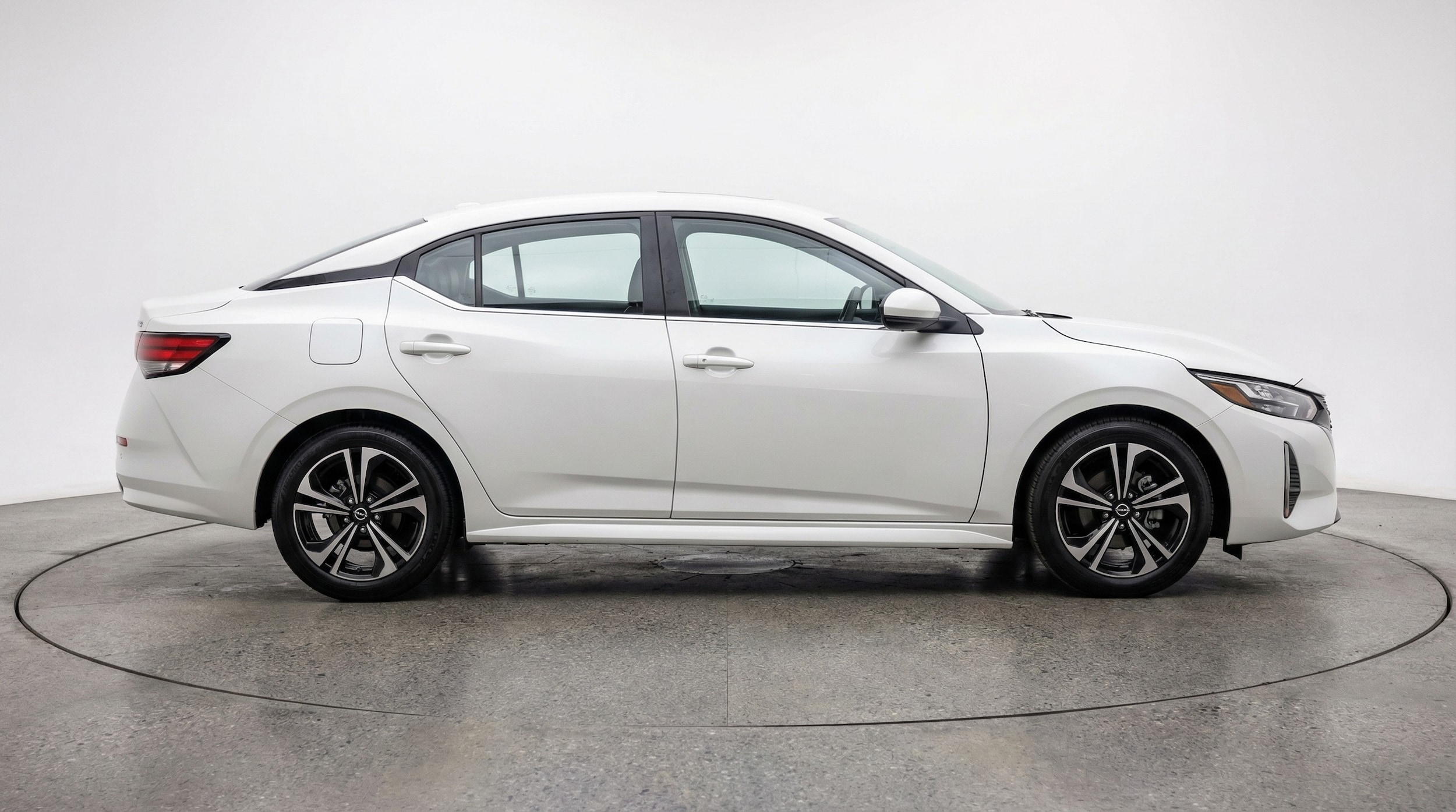 Thumbnail: 2025 Nissan Sentra - 8