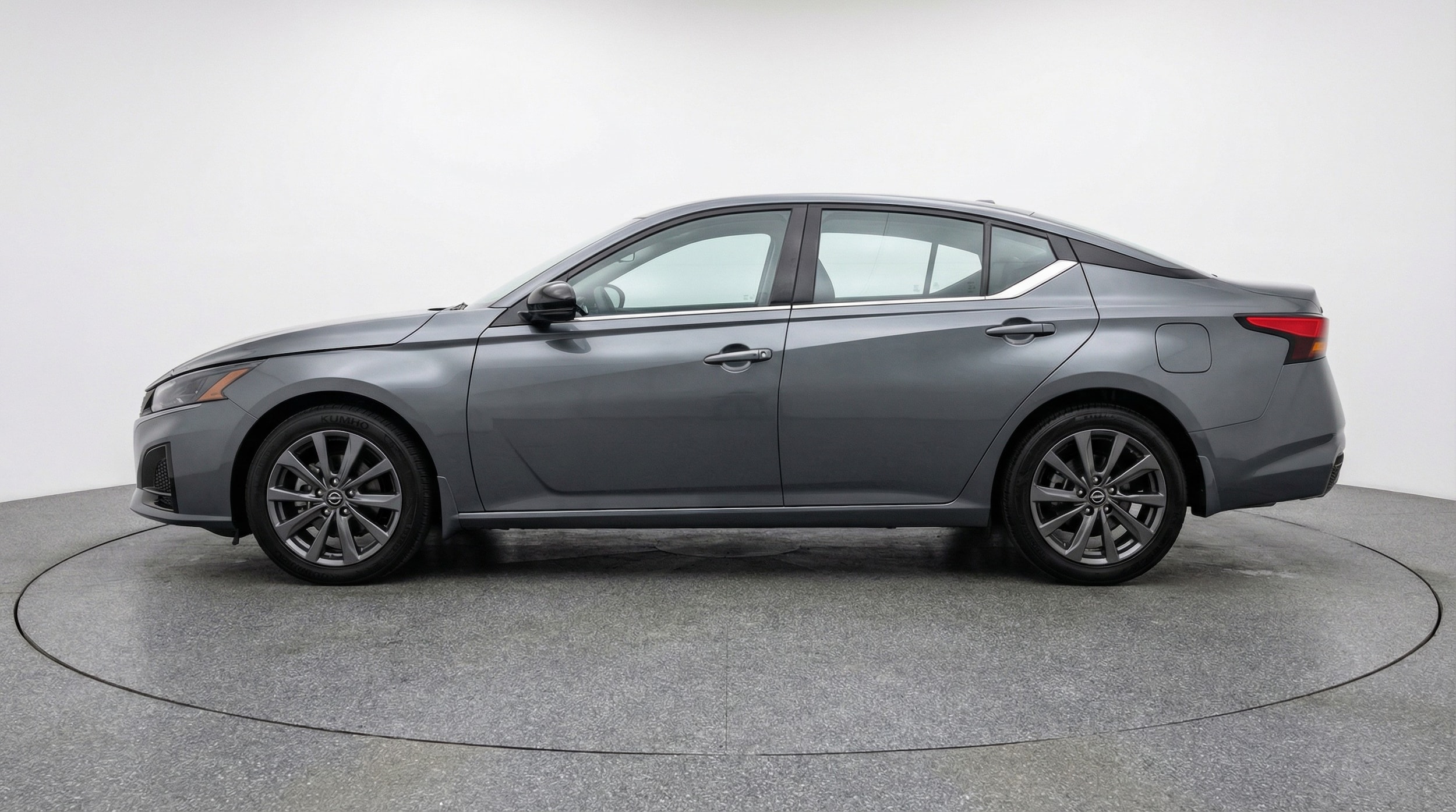 Thumbnail: 2025 Nissan Altima - 4