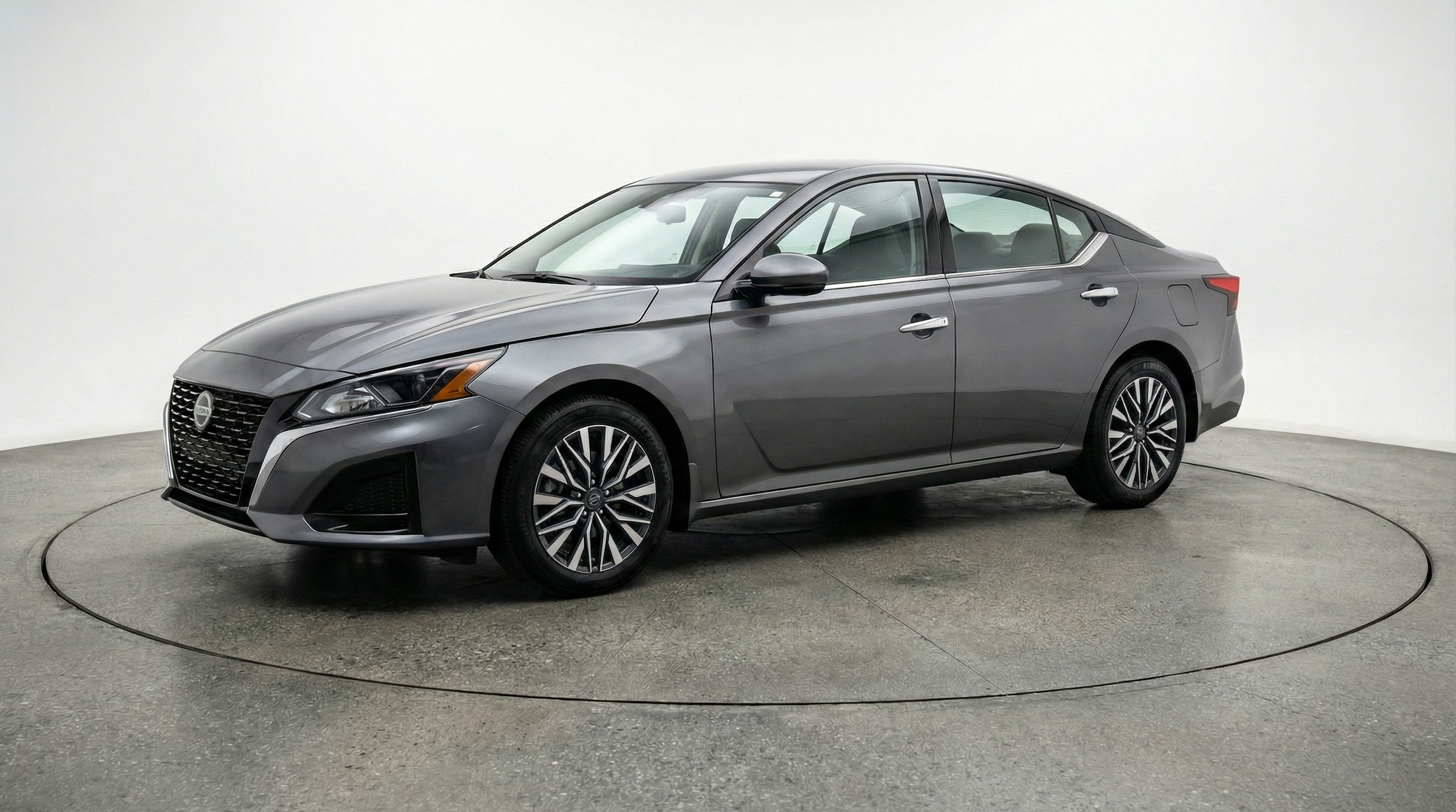 Thumbnail: 2025 Nissan Altima - 3