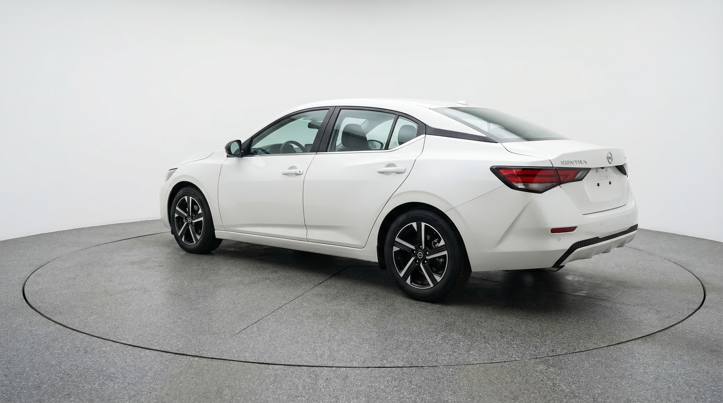 Thumbnail: 2025 Nissan Sentra - 5