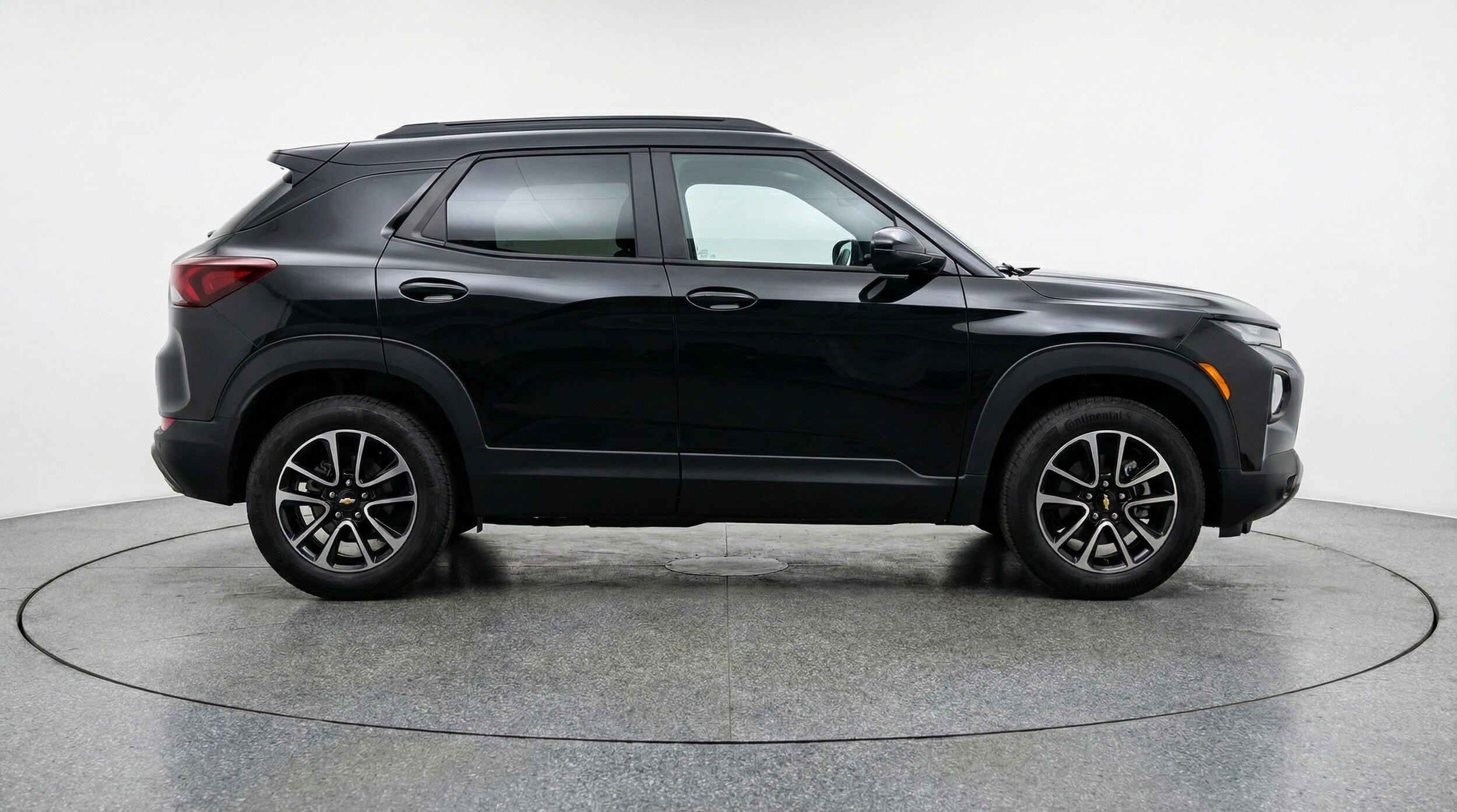 Thumbnail: 2025 Chevrolet TrailBlazer - 8