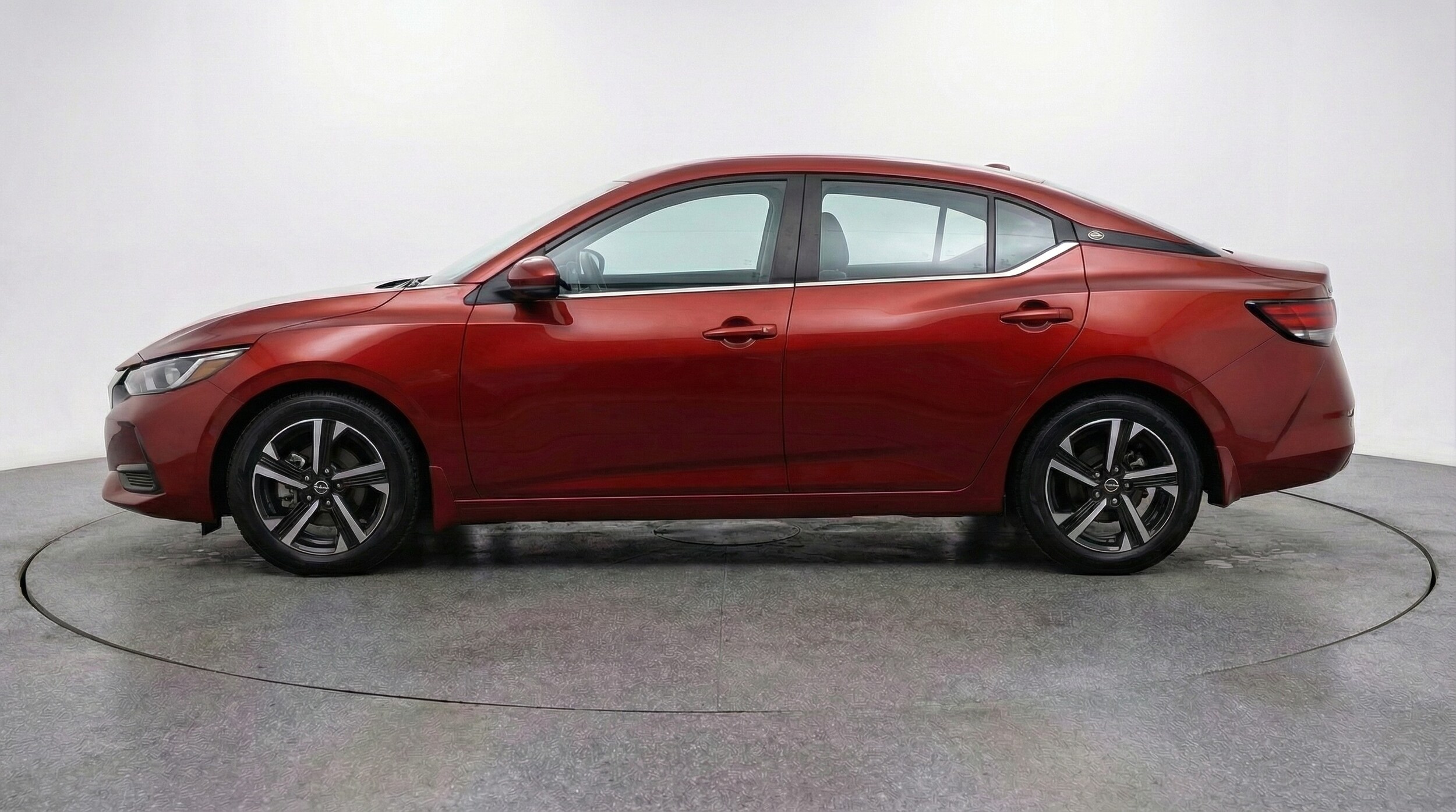 Thumbnail: 2025 Nissan Sentra - 4