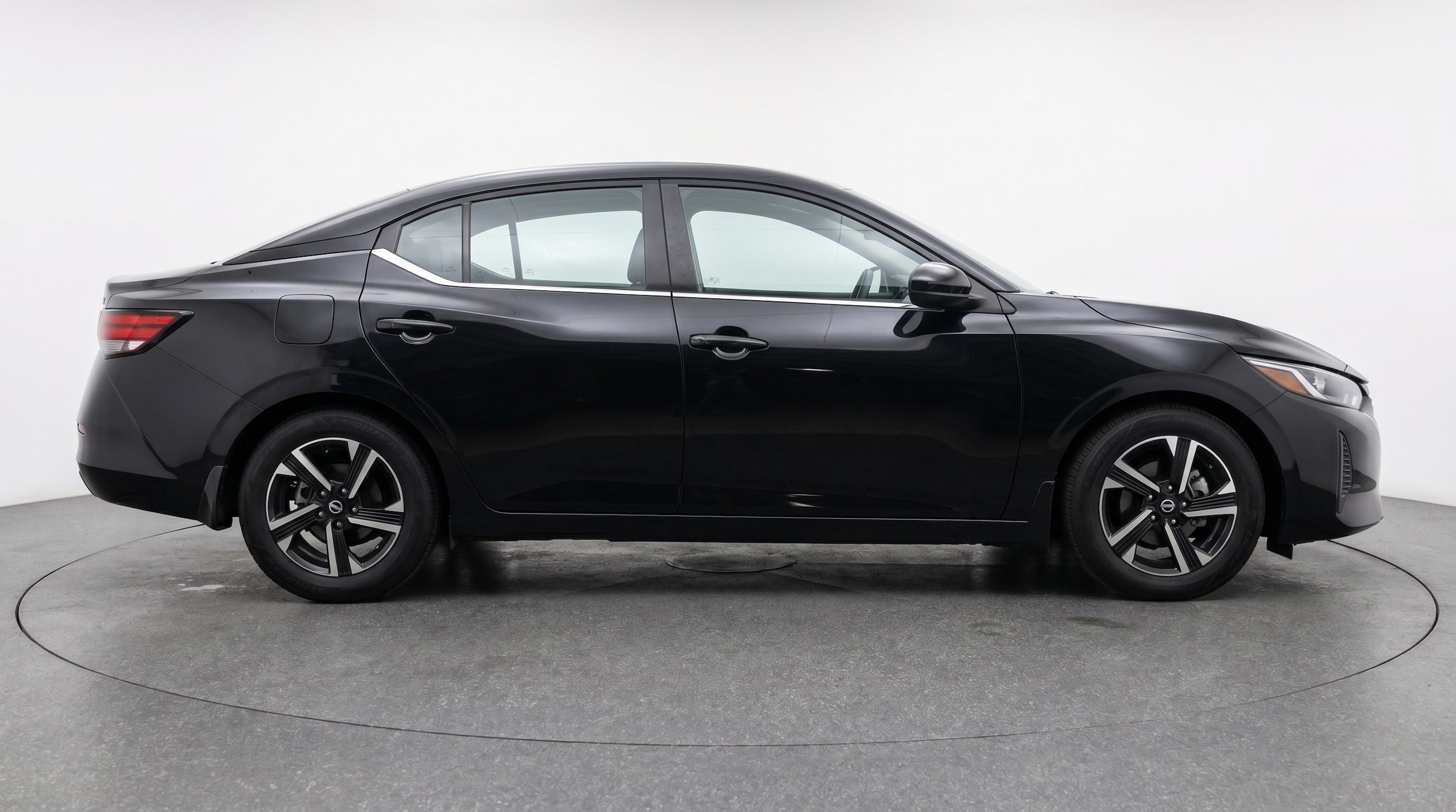 Thumbnail: 2025 Nissan Sentra - 8