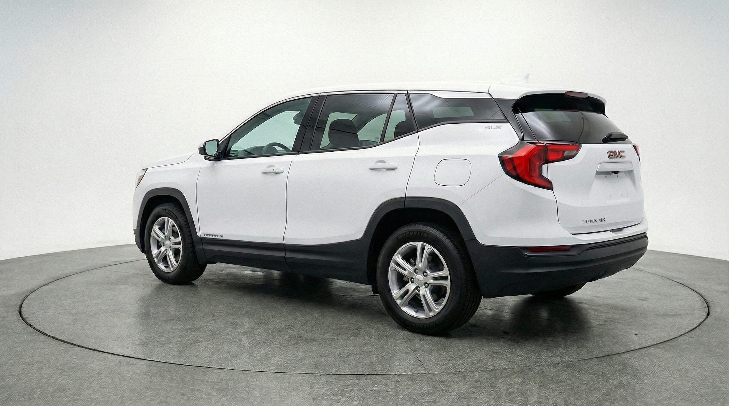 Thumbnail: 2024 GMC Terrain - 5
