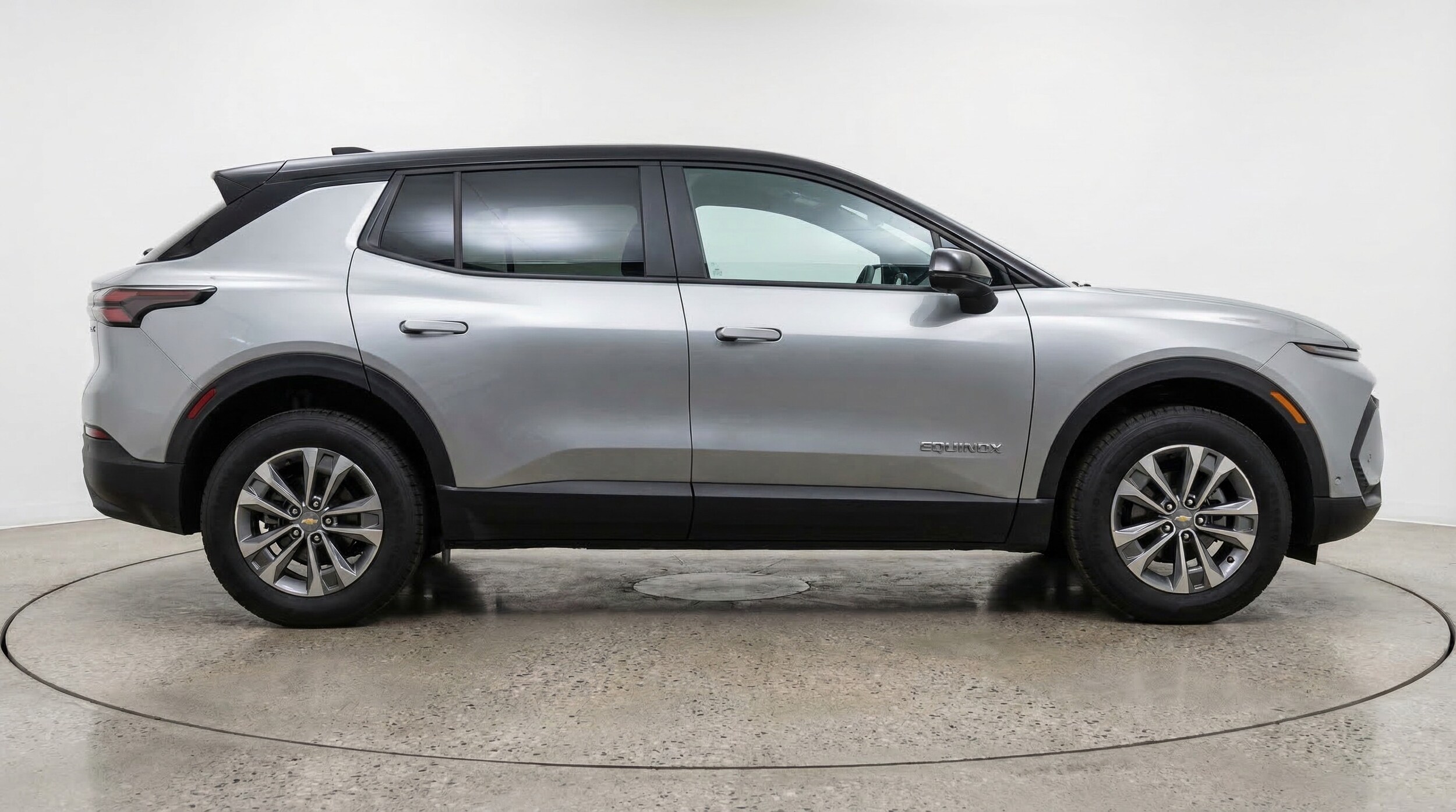 Thumbnail: 2025 Chevrolet Equinox - 8