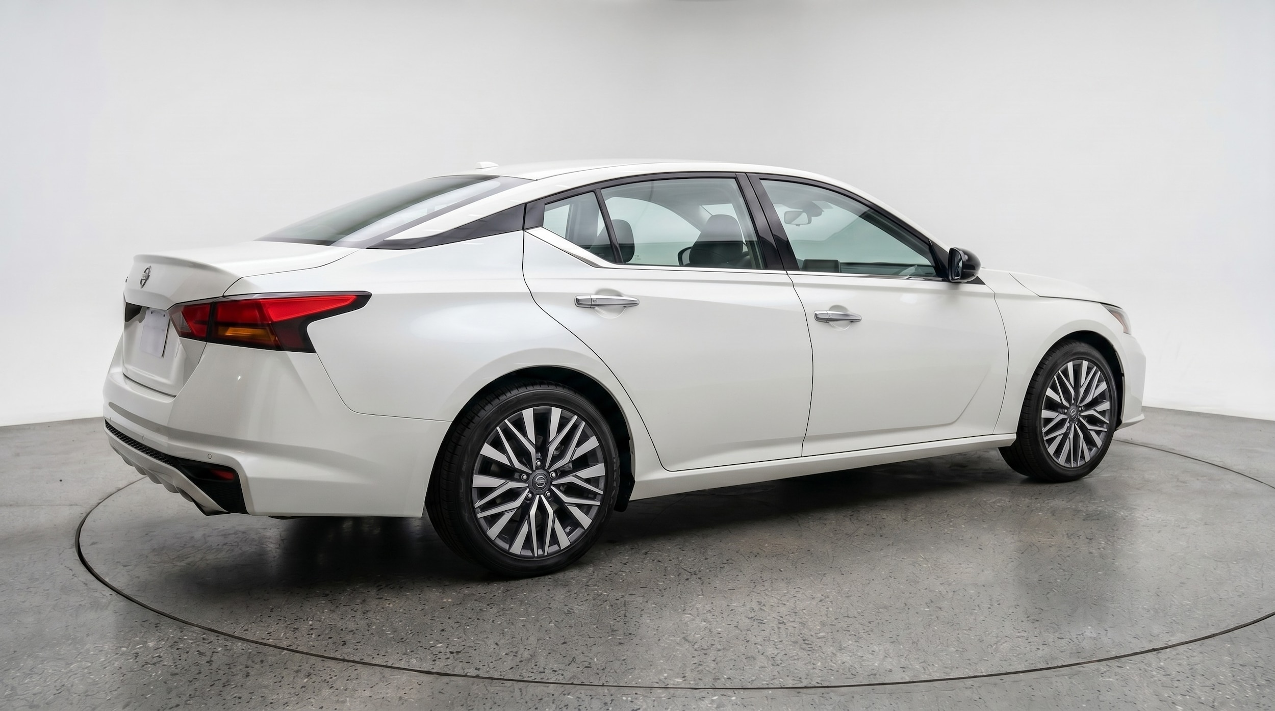 Thumbnail: 2025 Nissan Altima - 7