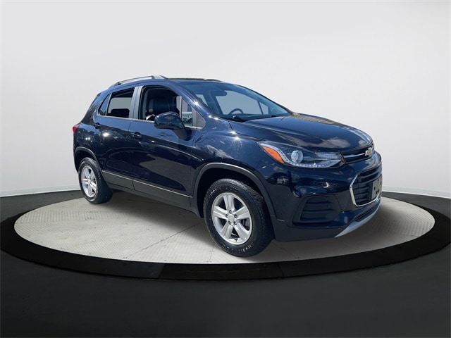 Used 2021 Chevrolet Trax LT with VIN KL7CJPSM3MB366237 for sale in Fall River, MA