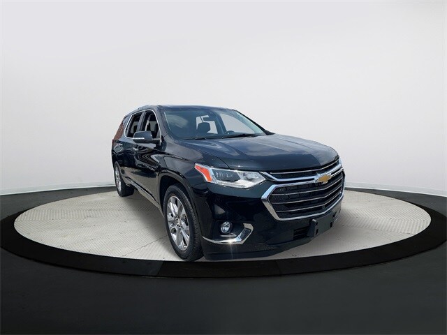 Used 2021 Chevrolet Traverse Premier with VIN 1GNEVKKW2MJ134391 for sale in Fall River, MA