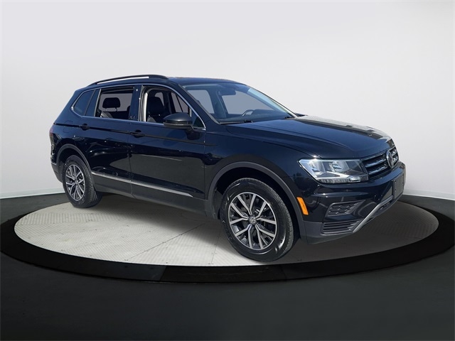 Used 2020 Volkswagen Tiguan SE with VIN 3VV2B7AX2LM053177 for sale in Fall River, MA