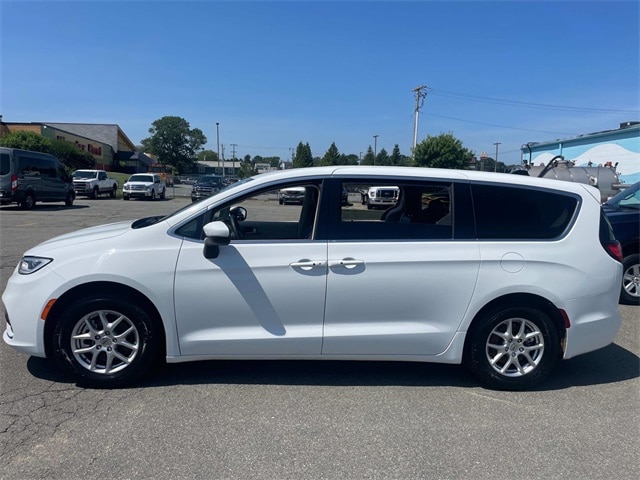 Used 2023 Chrysler Pacifica Touring L with VIN 2C4RC1BG7PR536197 for sale in New Bedford, MA