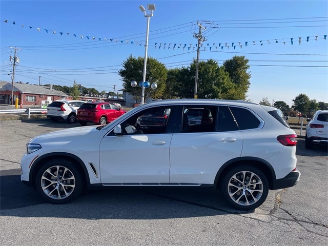 Used 2023 BMW X5 40i with VIN 5UXCR6C09P9P19303 for sale in New Bedford, MA