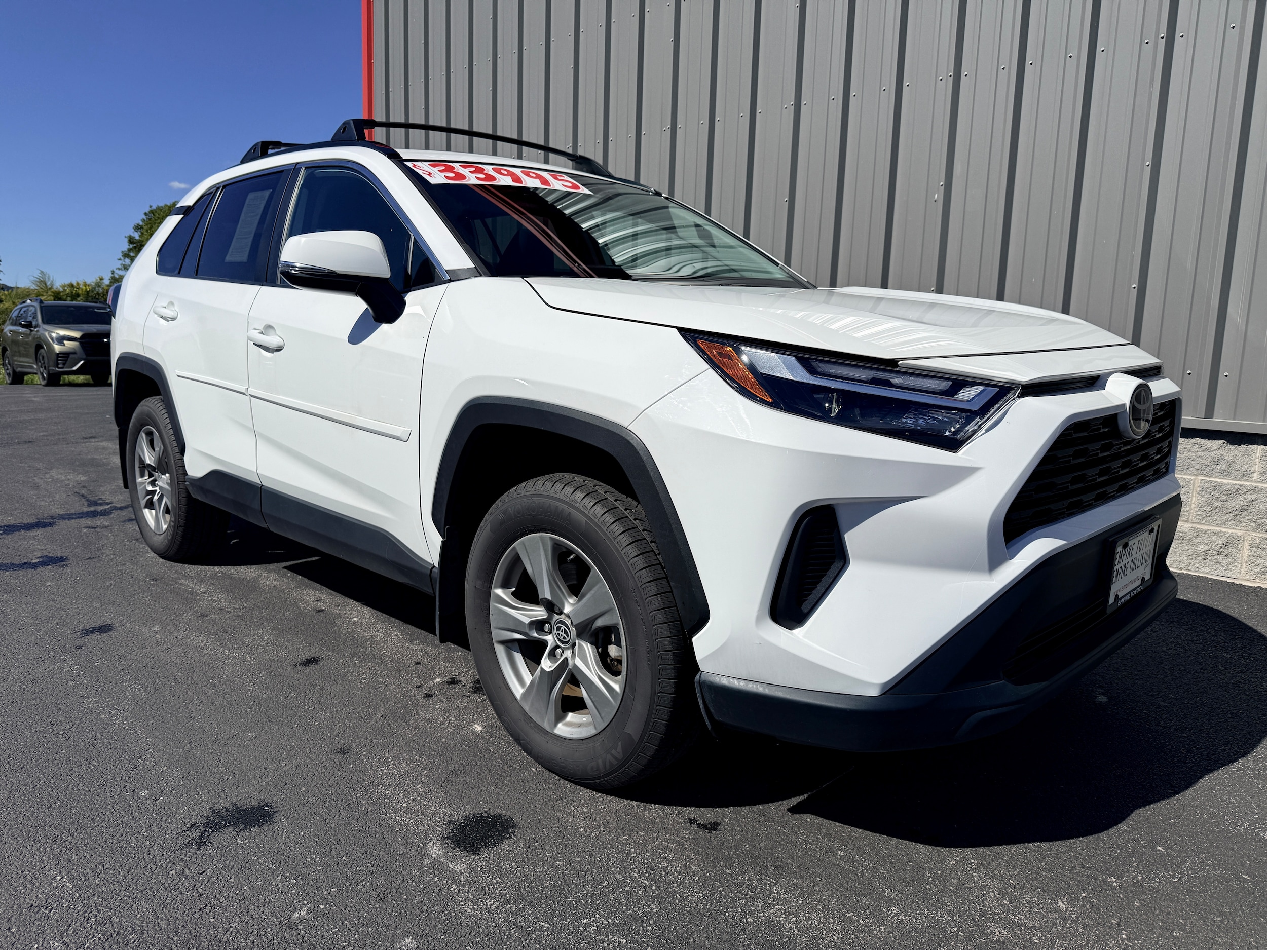 2023 Toyota RAV4 XLE - Photo 10