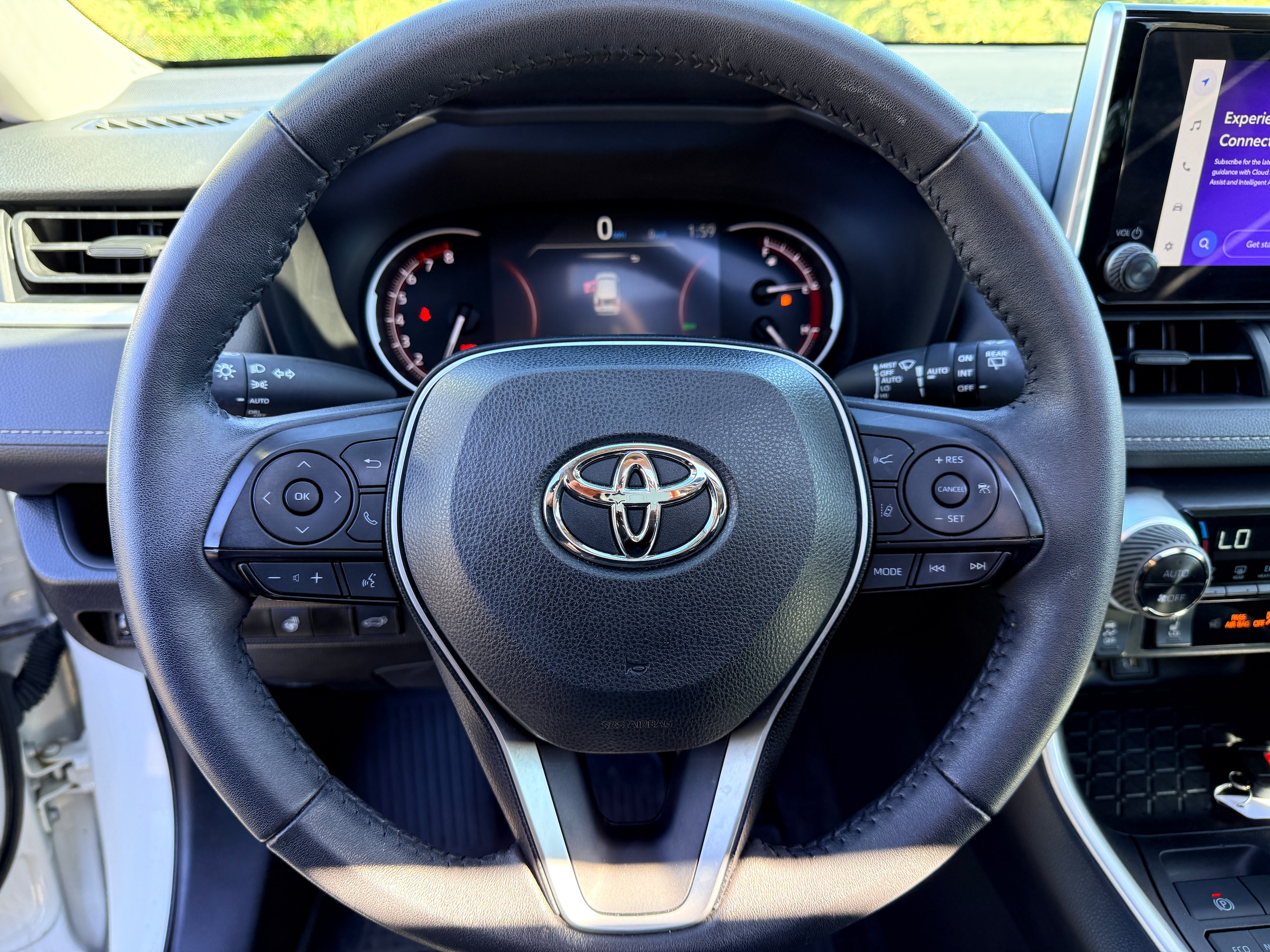 2023 Toyota RAV4 XLE - Photo 37