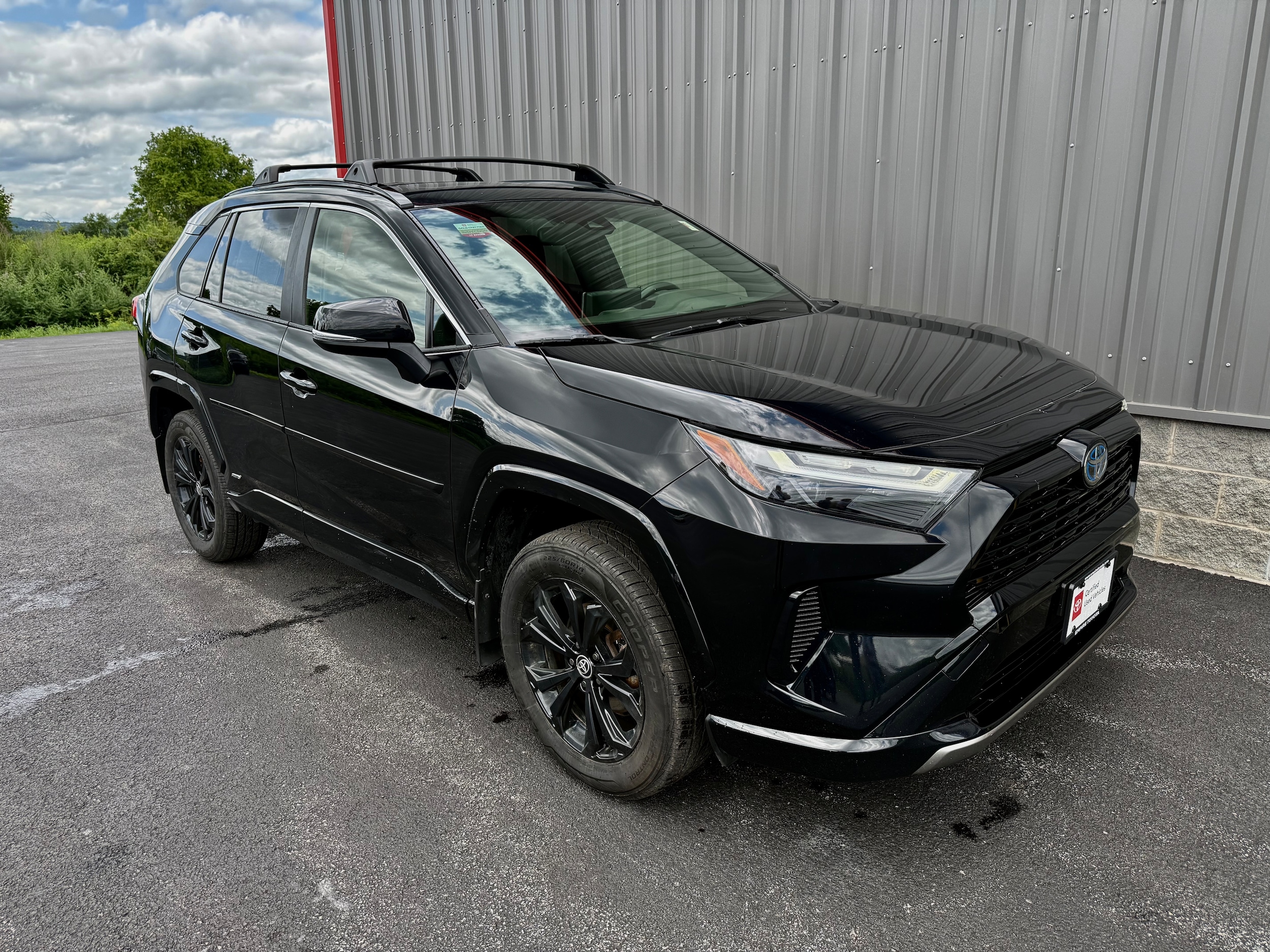 2021 Toyota RAV4 Hybrid SUV 