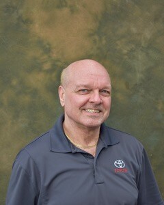 Staff member Carey Lout from ID_553fc4c1f2b2