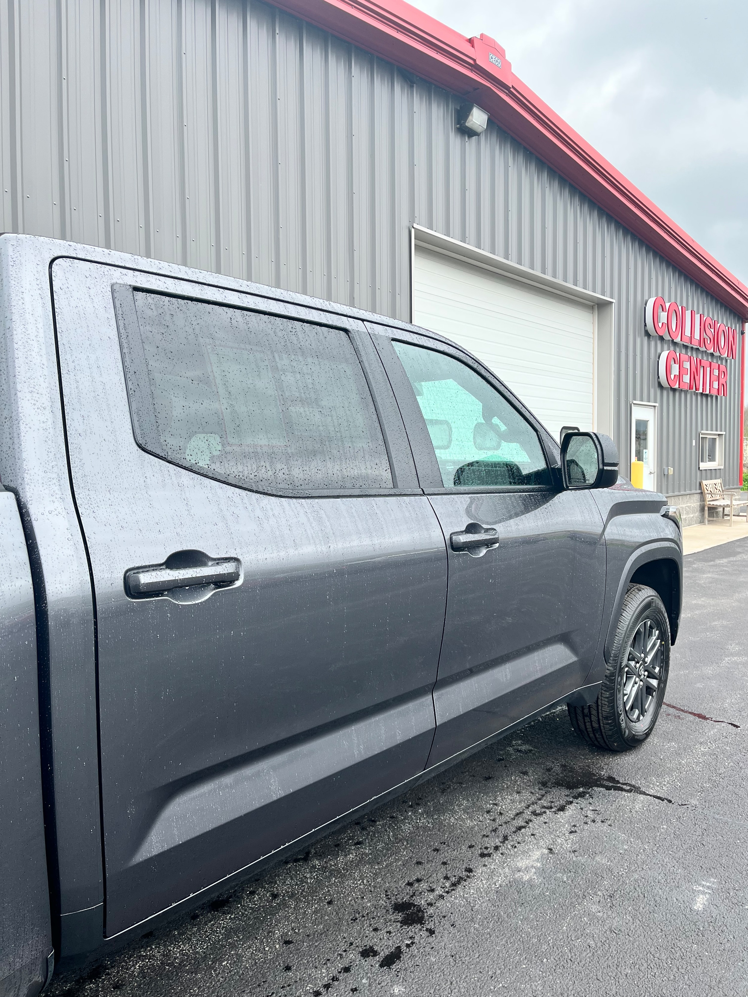 2025 Toyota Tundra SR5 - Photo 6