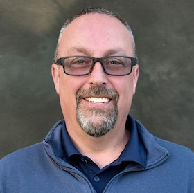 Staff member Jeff Kirk  from ID_b00aa50dabed