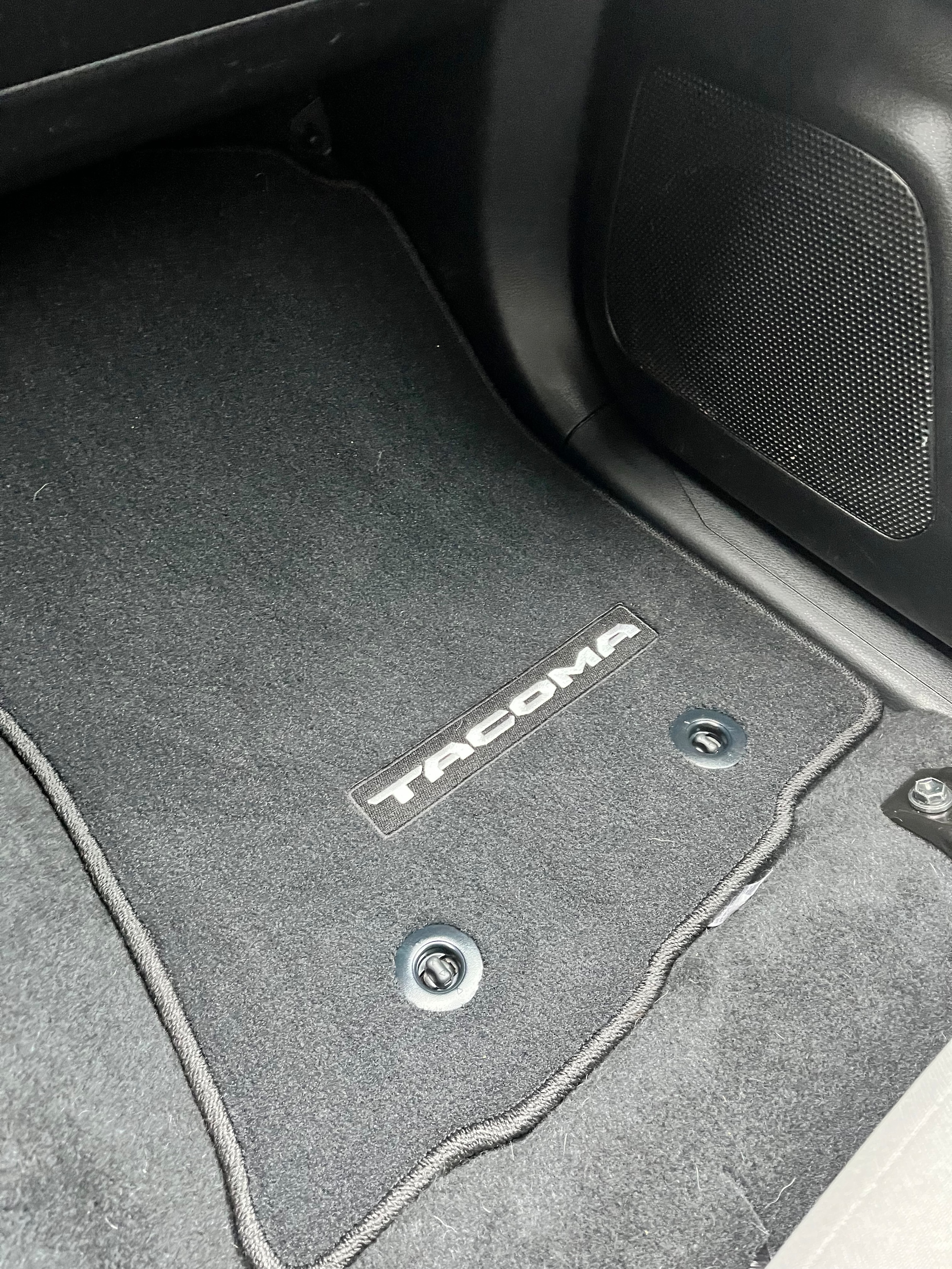 2022 Toyota Tacoma SR5 - Photo 15
